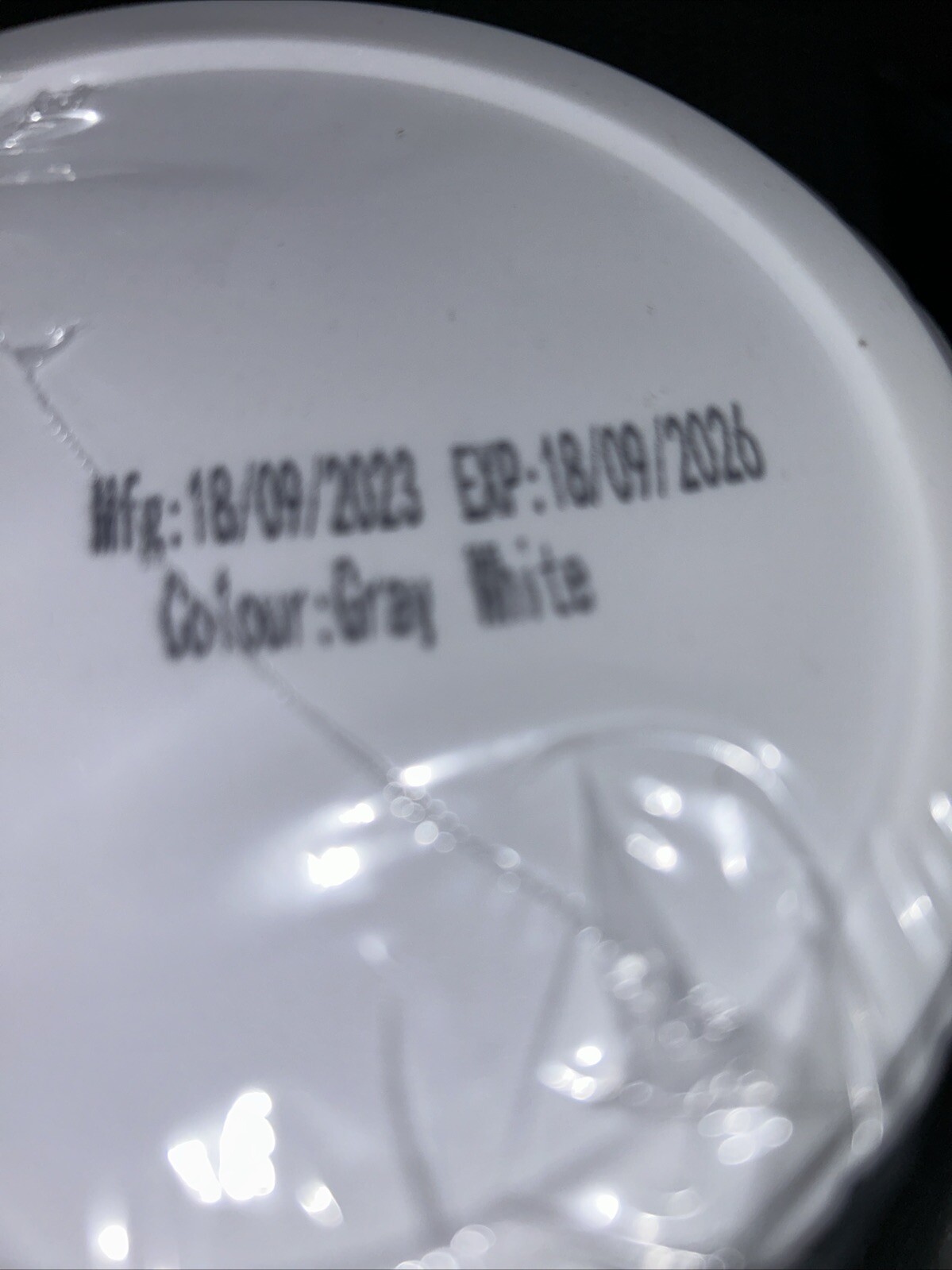 Chalk Furniture Paint – Wood ,Colour:Gray White New sealed 9/2026
