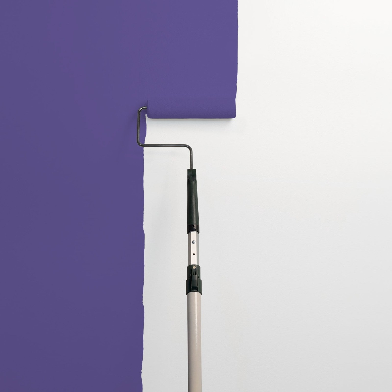 Glidden Fundamentals Eggplant / Purple, Eggshell Interior Paint, 1 Gallon