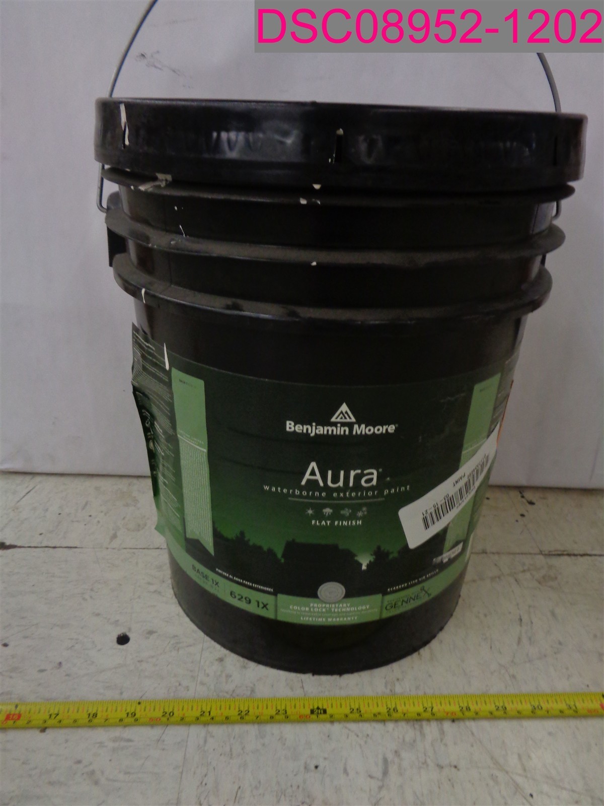 Benjamin Moore Aura Waterbone Exterior Paint Flat Finish BASE 1X 629, 4.84 Gal.