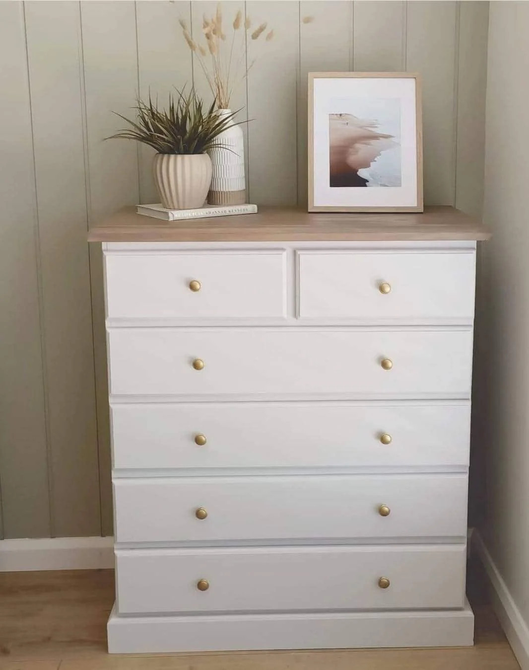 MIST | Pureco Paints USA | light gray | Chalk Finish Paint | Furniture Paint