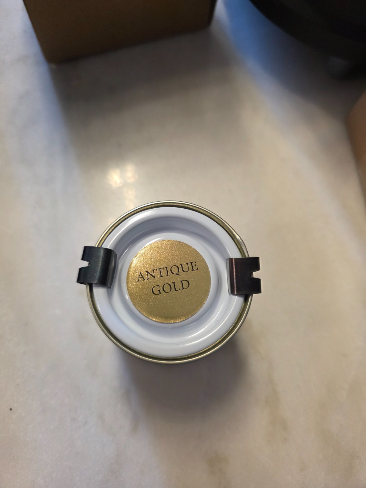 Shabby Chic Chalked Furniture Paint: Matte Finish – 100 ml – Antique Gold