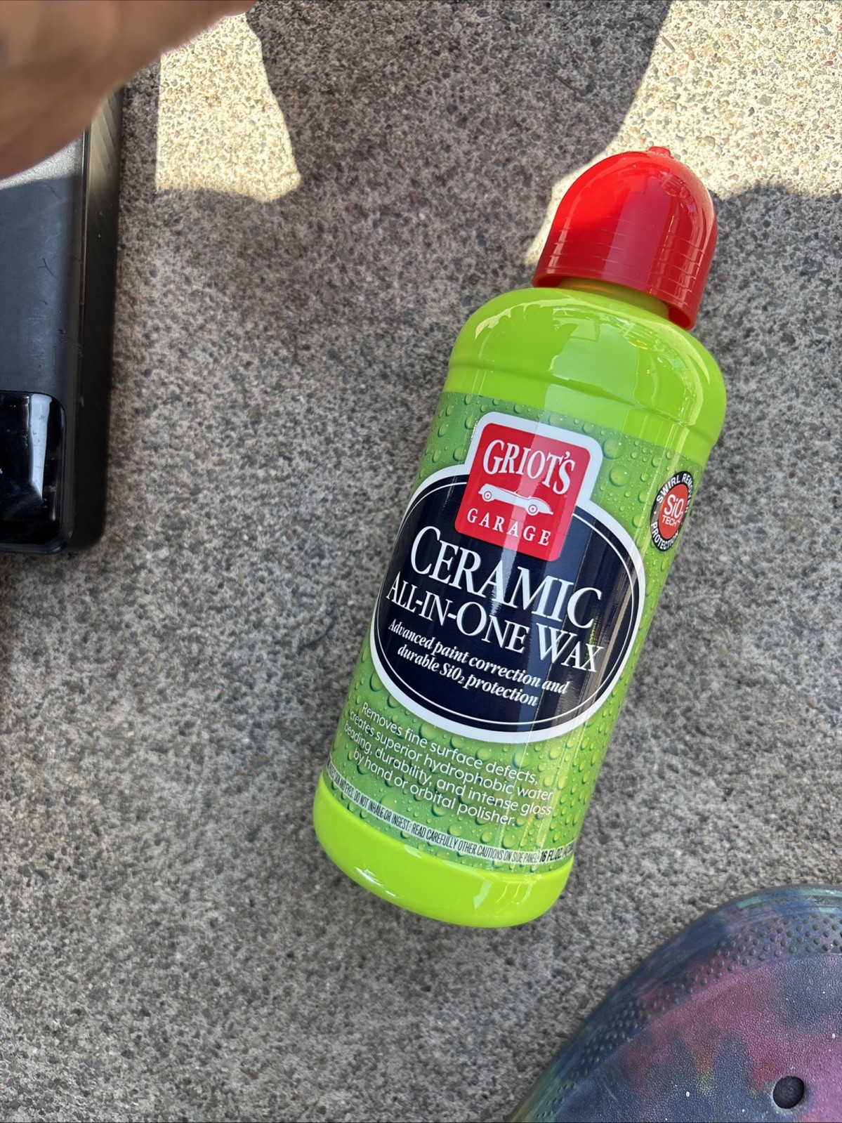 Griot’s Garage Ceramic All-In-One Wax for Car Waxing Trucks, RV Paint Correction