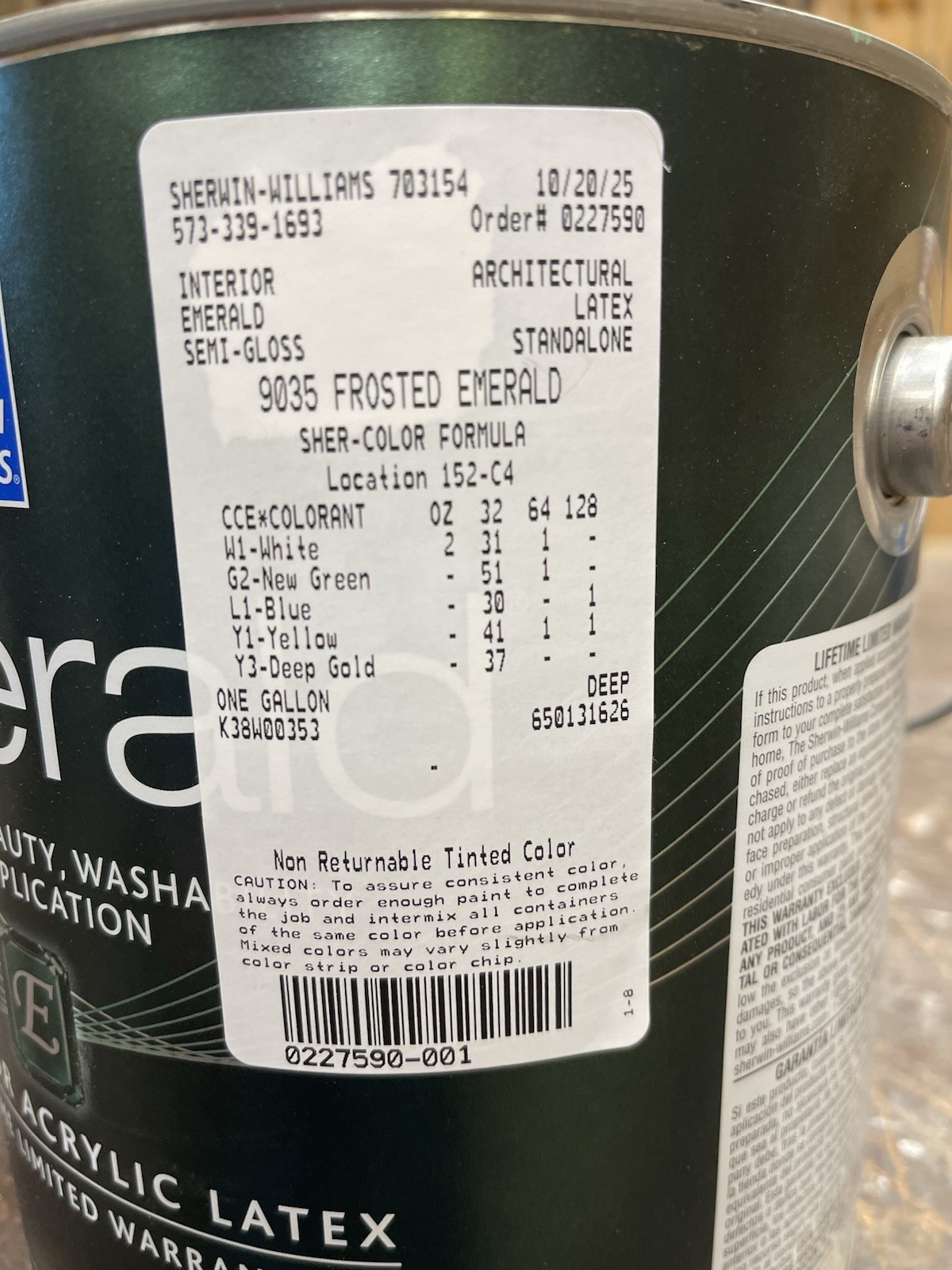 Sherwin Williams Emerald Interior Latex Paint/9035 Frosted Emerald/Semi-Gloss