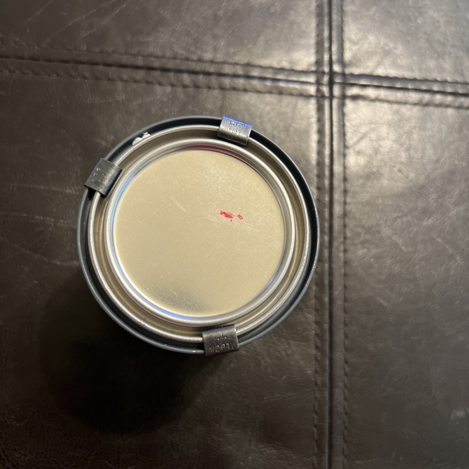 Rust-Oleum 1966730 Painter’s Touch Acrylic Latex Paint, Apple Red, 1/2 Pint