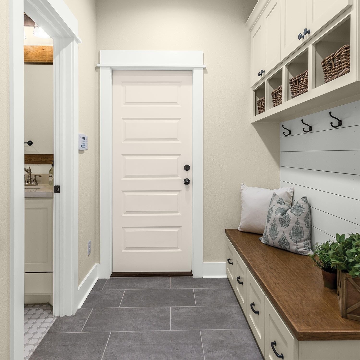 Glidden Total Interior Wall Paint Premiumr All-In-One String Of Pearls/Beige