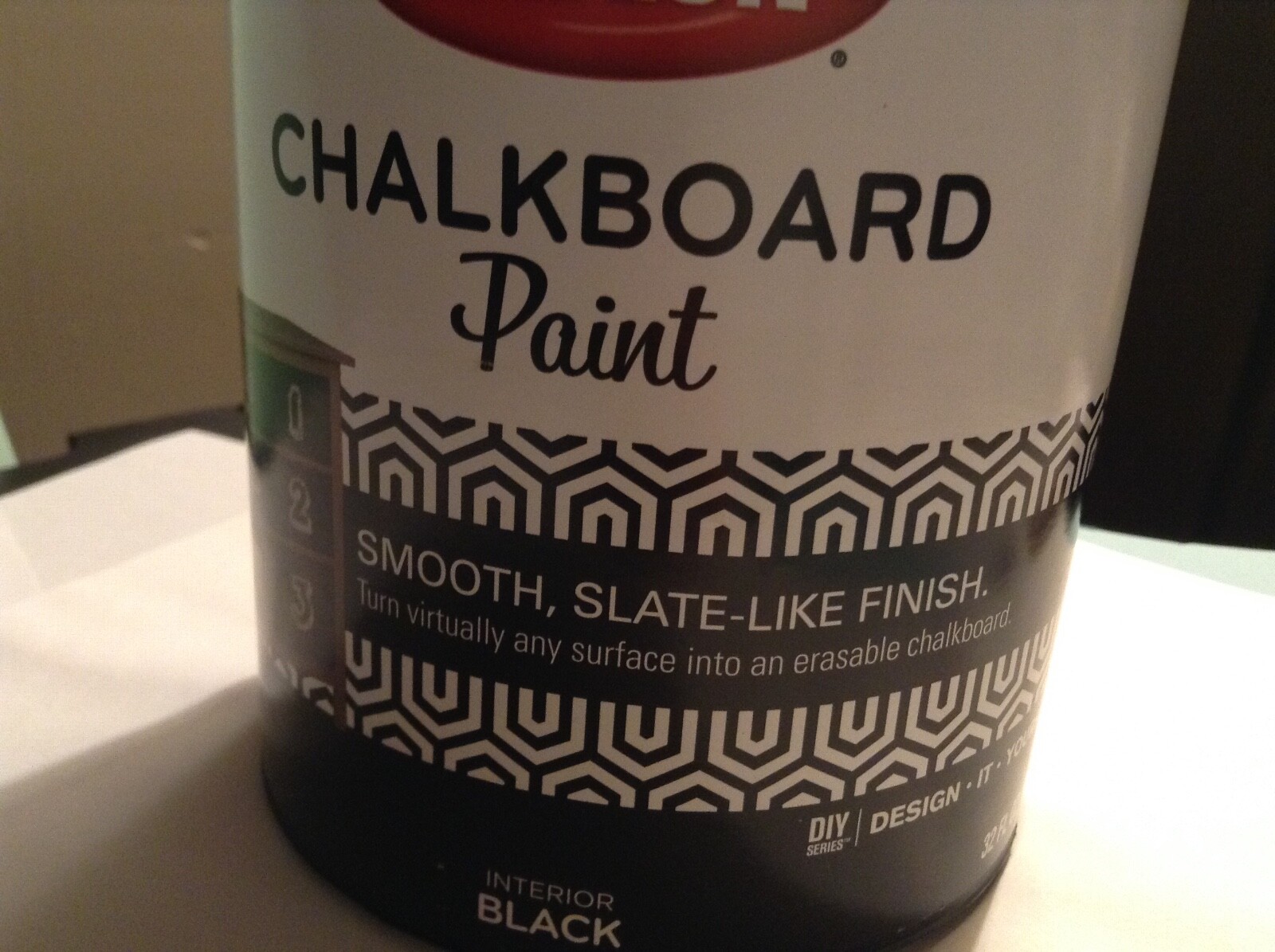 NEW Krylon Black Latex Chalkboard Paint (1-Quart) FREE SHIPPING