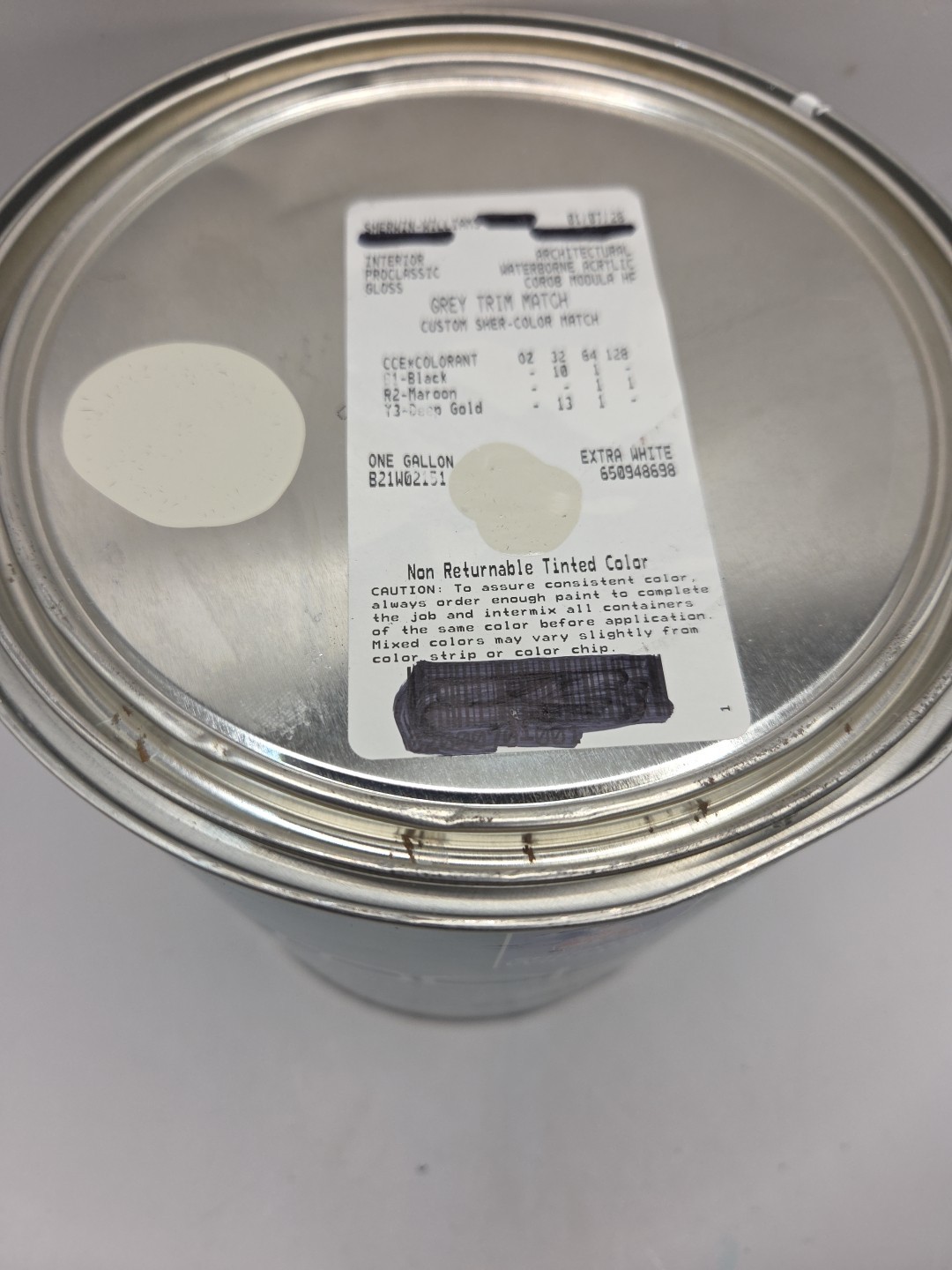 1 Gallon Sherwin Williams Pro Classic Interior Gloss Color Icy Avalan