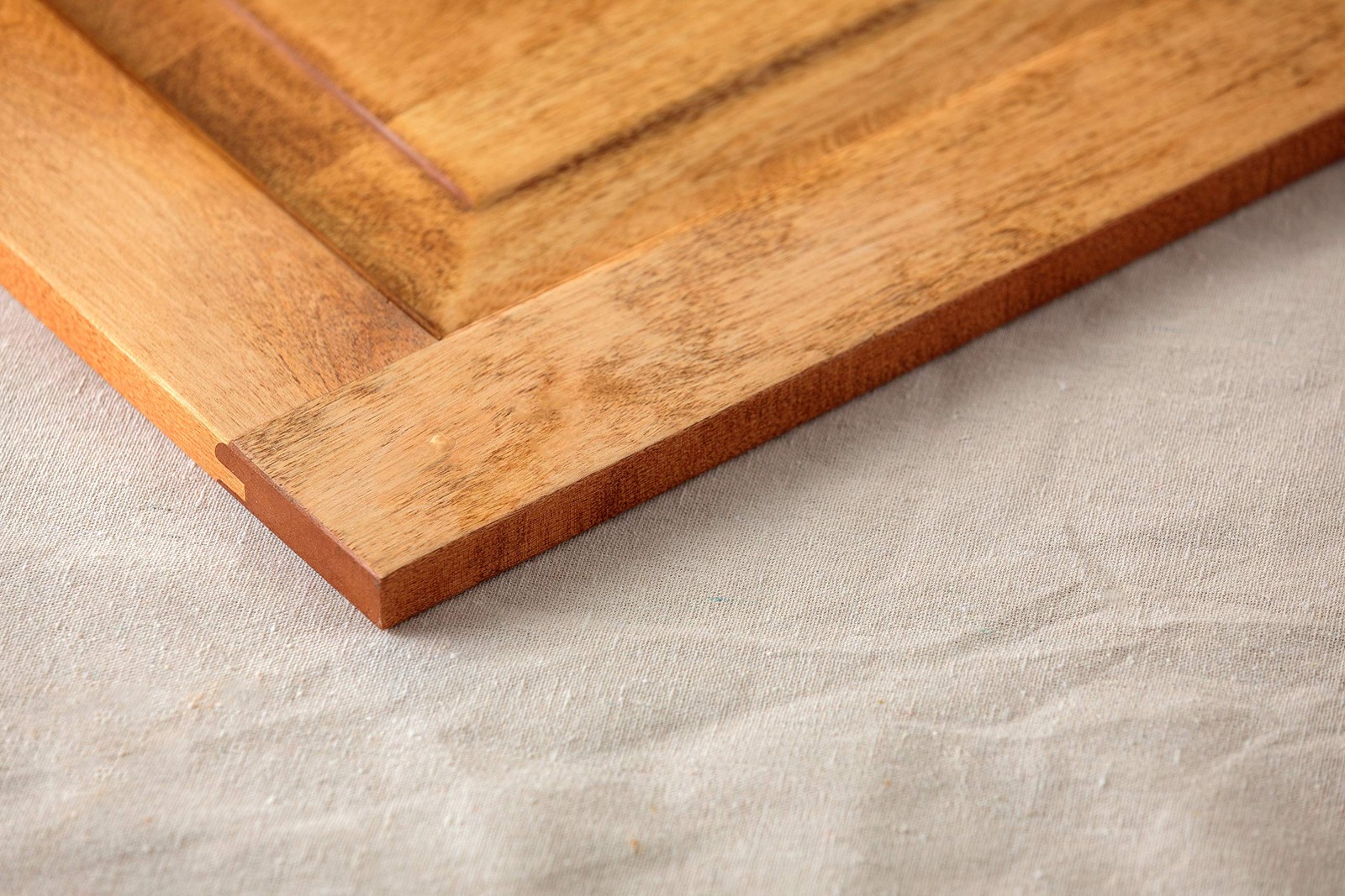 Minwax Color-Matched Wood Filler, Walnut, 6 oz 6 oz., Walnut