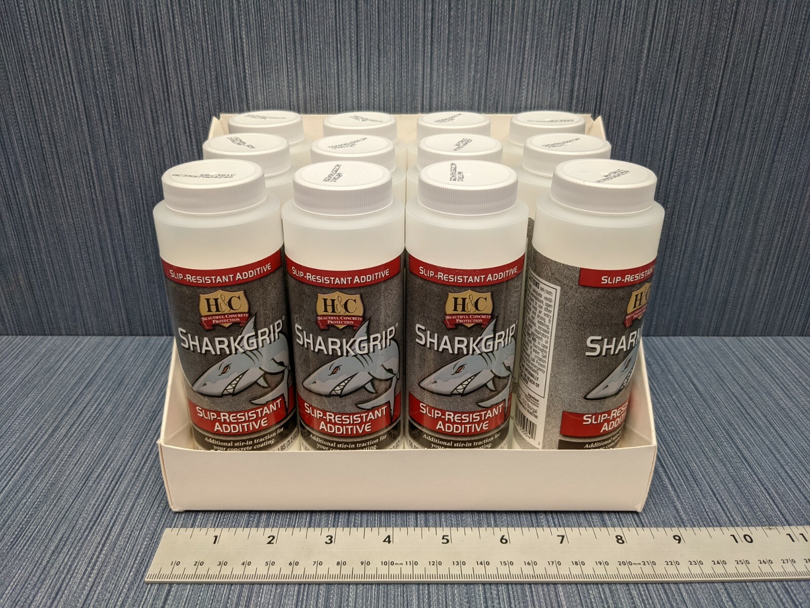H&C 109113 Sharkgrip Slip-resistant Additive 2.4 lbs