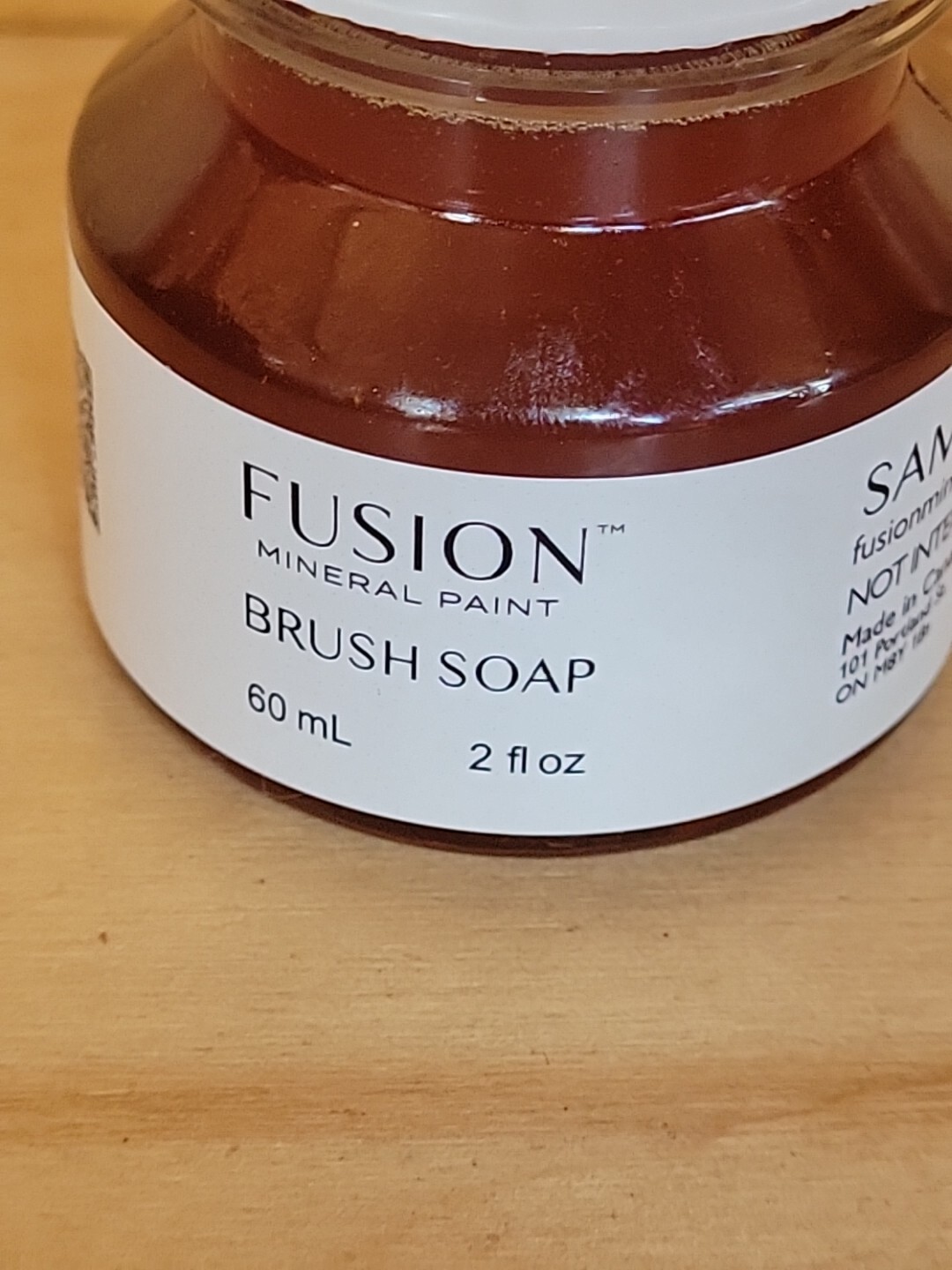 Fusion Mineral Paint Brush Soap 2oz.
