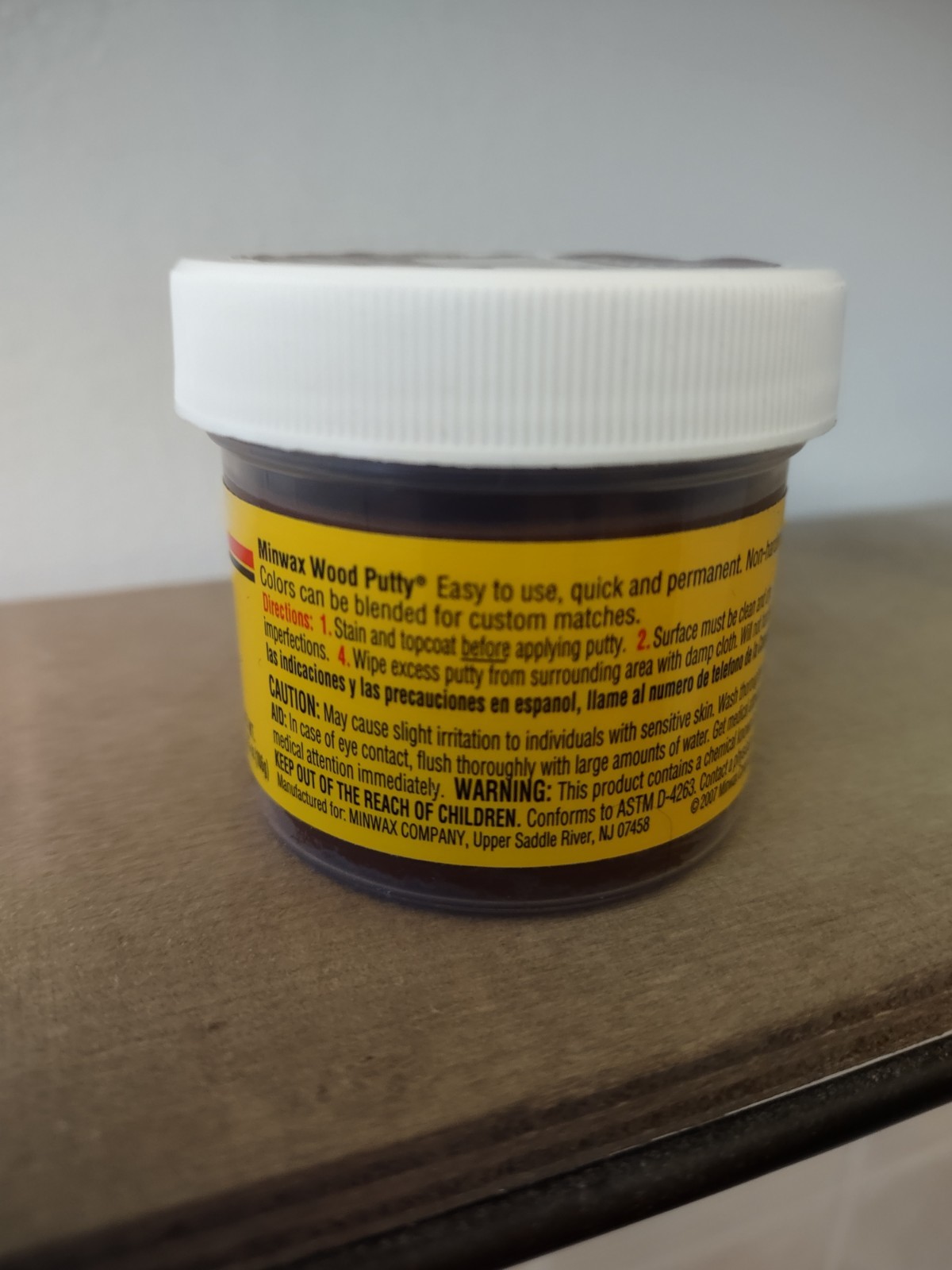 Minwax Wood Putty Red Mahogany 925 3.75-oz.