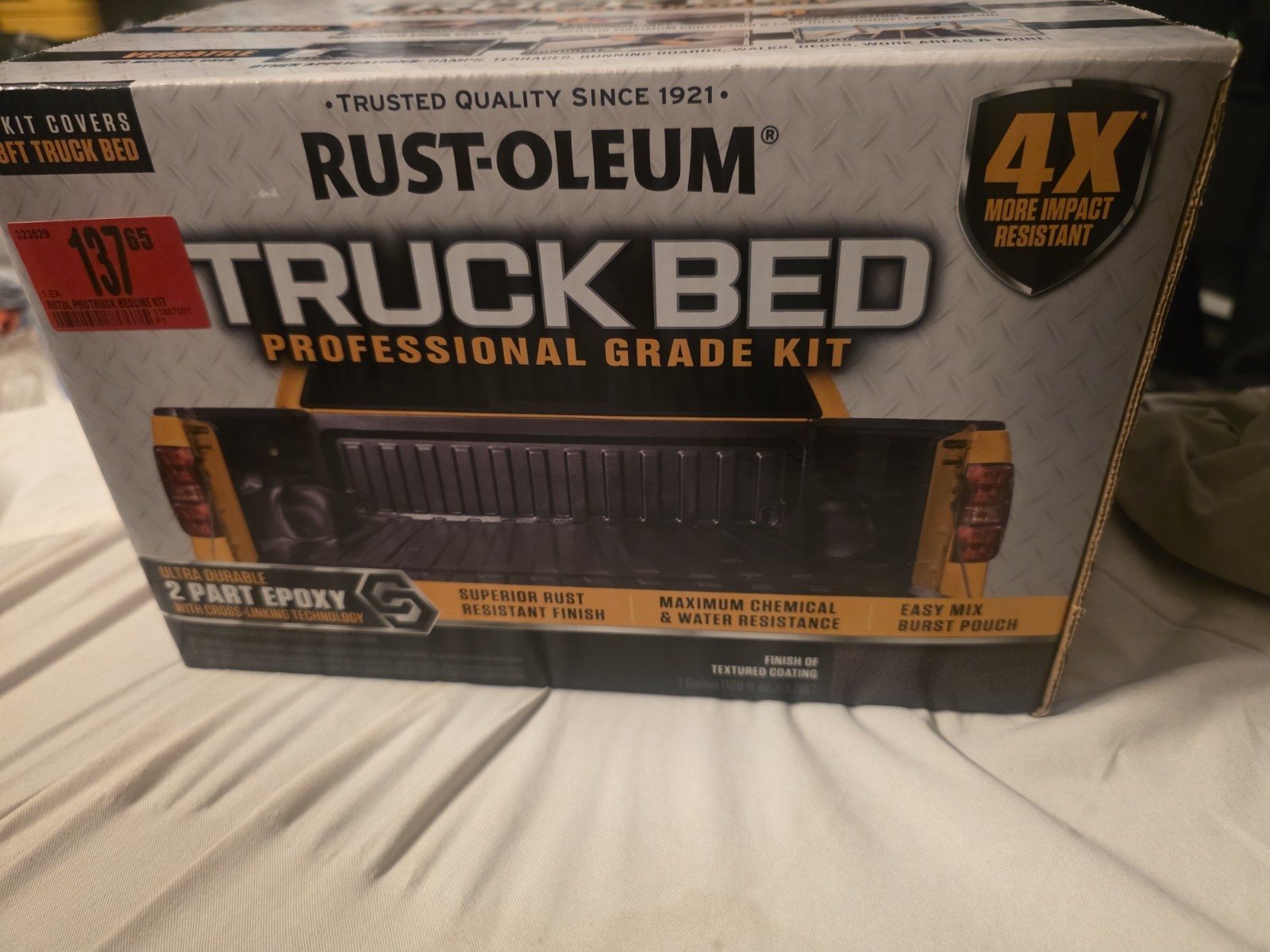 NEW Rust-Oleum Professional Grade Truck Bed Liner Black 128 Oz