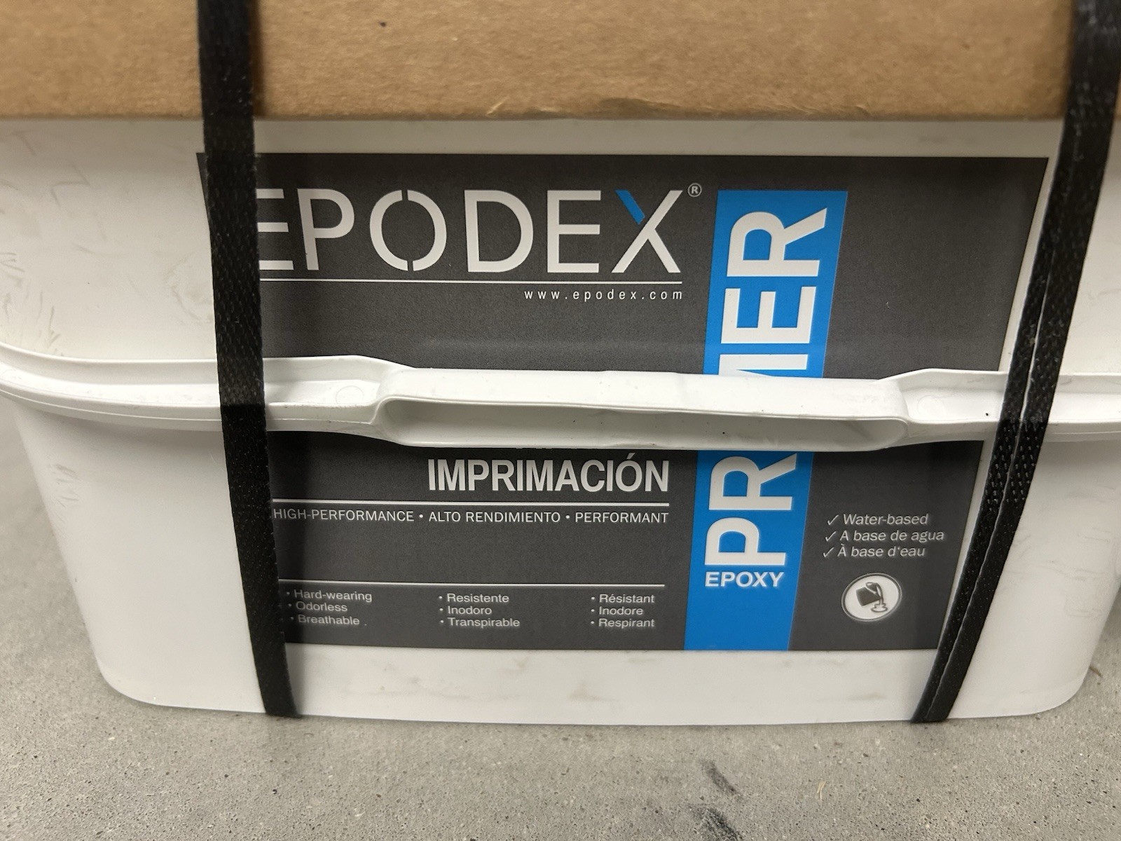 Epodex Epoxy Primer And Paint With Anthracite Gray Pigment Bottles