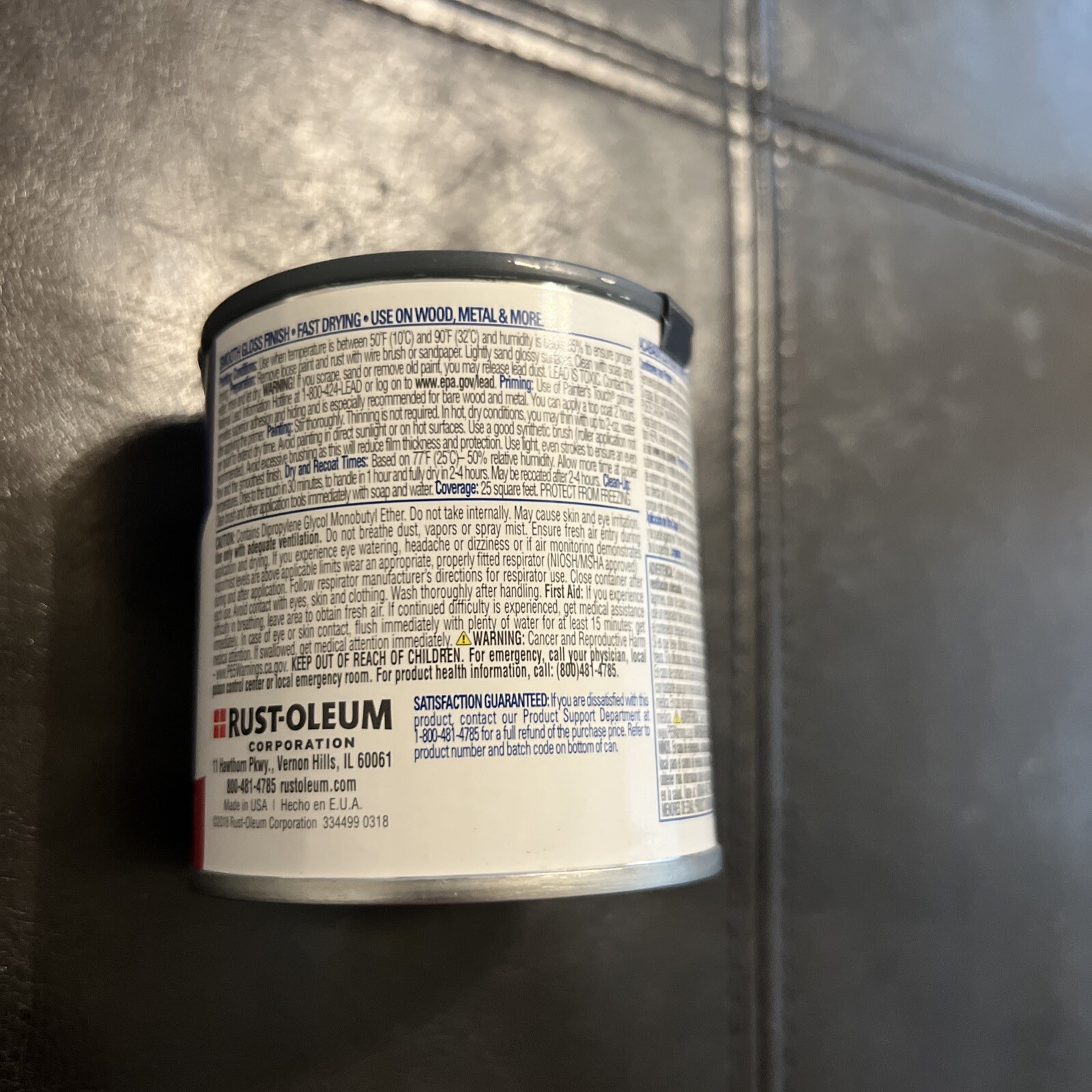 Rust-Oleum 1966730 Painter’s Touch Acrylic Latex Paint, Apple Red, 1/2 Pint