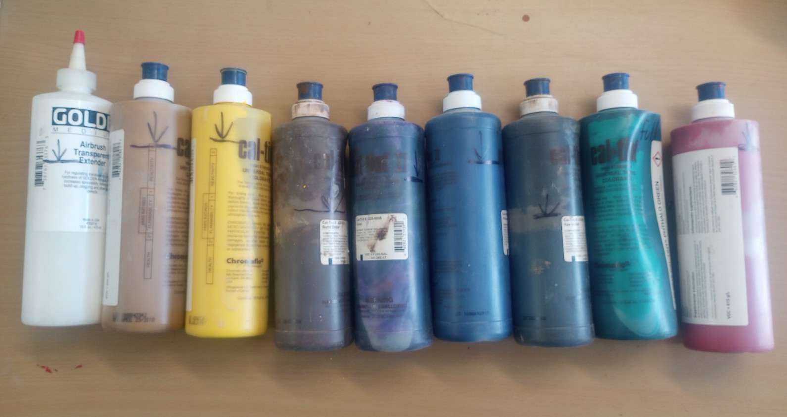 Chromaflo Cal-tint mixed color lot of 8, 16 oz