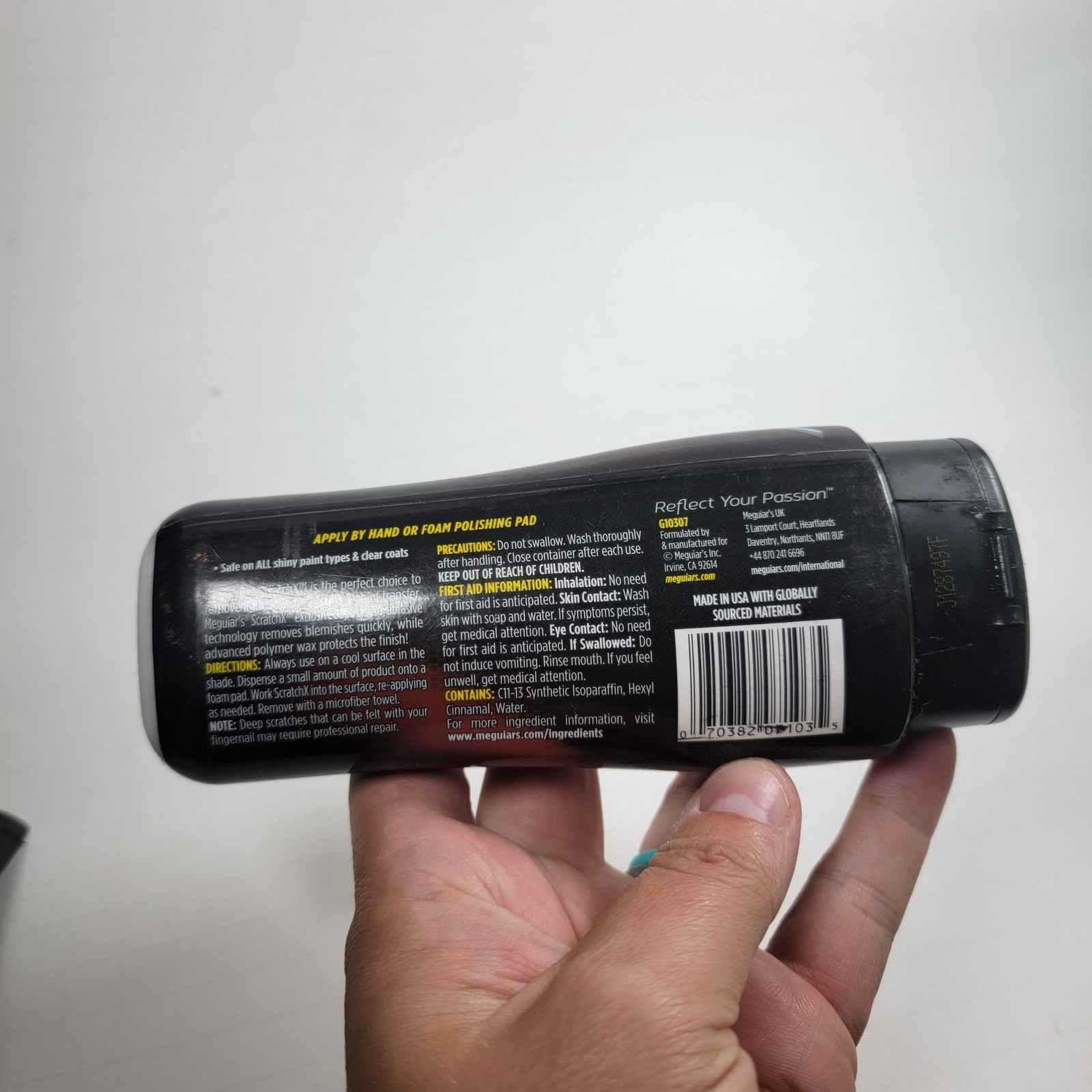Meguiars Scratch X Fine Scratch and Blemish Remover with Wax Protection