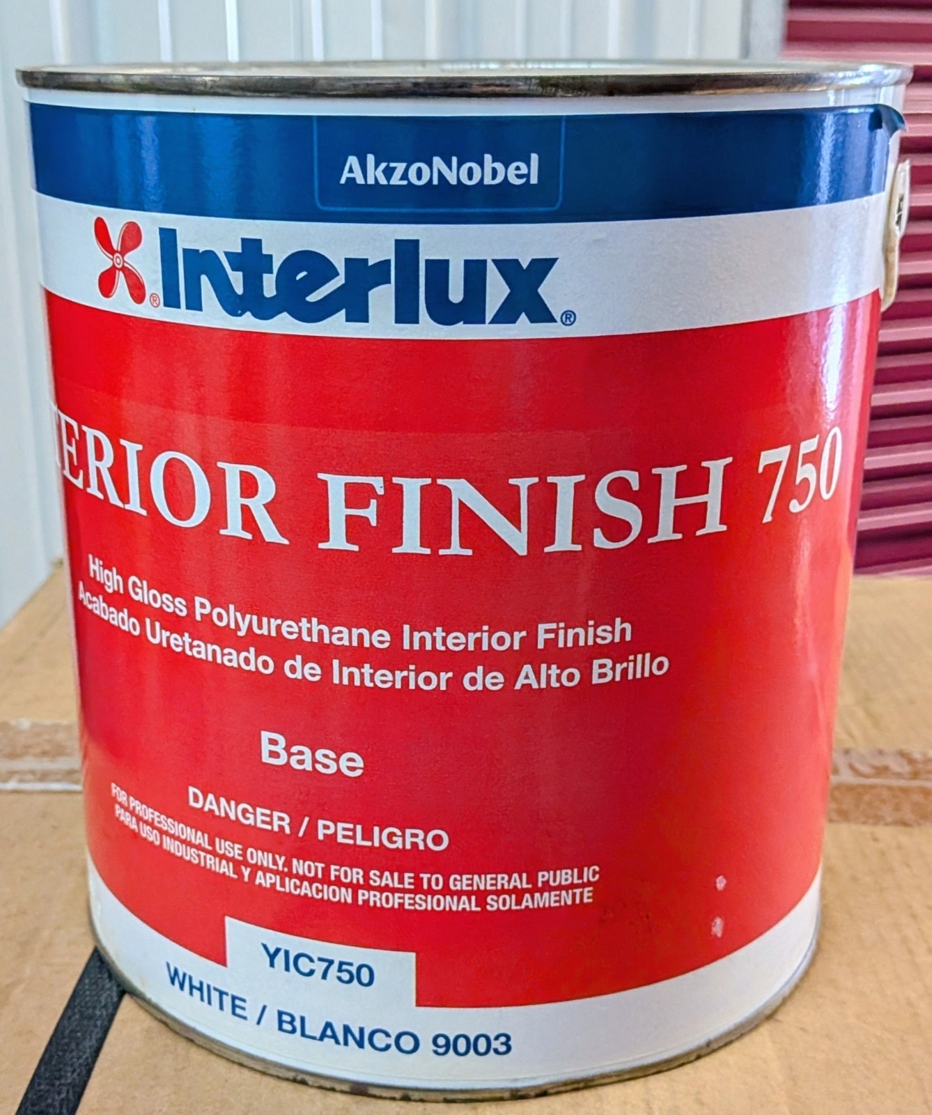 Interlux YIC 750 White 9003 Base One Gallon