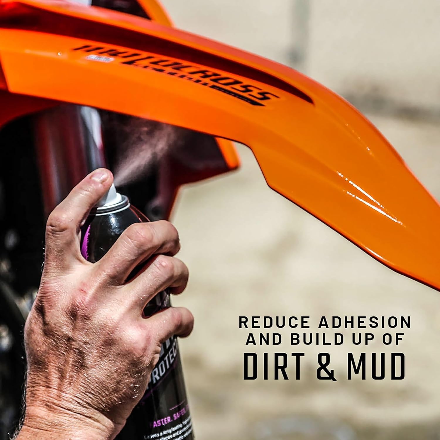 High-Gloss Clear Coat Spray for Plastic, Vinyl, and Rubber Protection