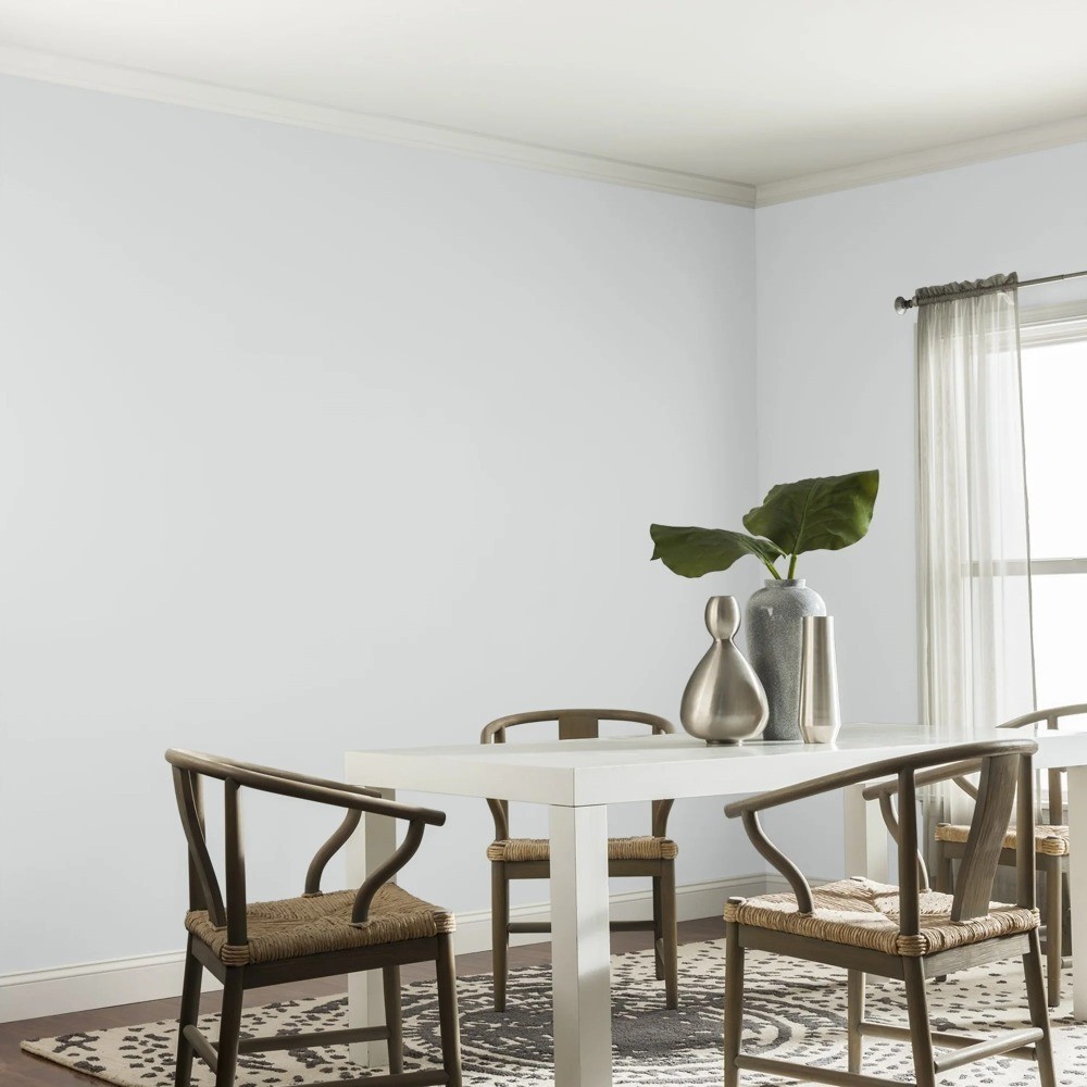 Thin Ice Gray Eggshell Interior Paint One Quart for Walls and Ceilings