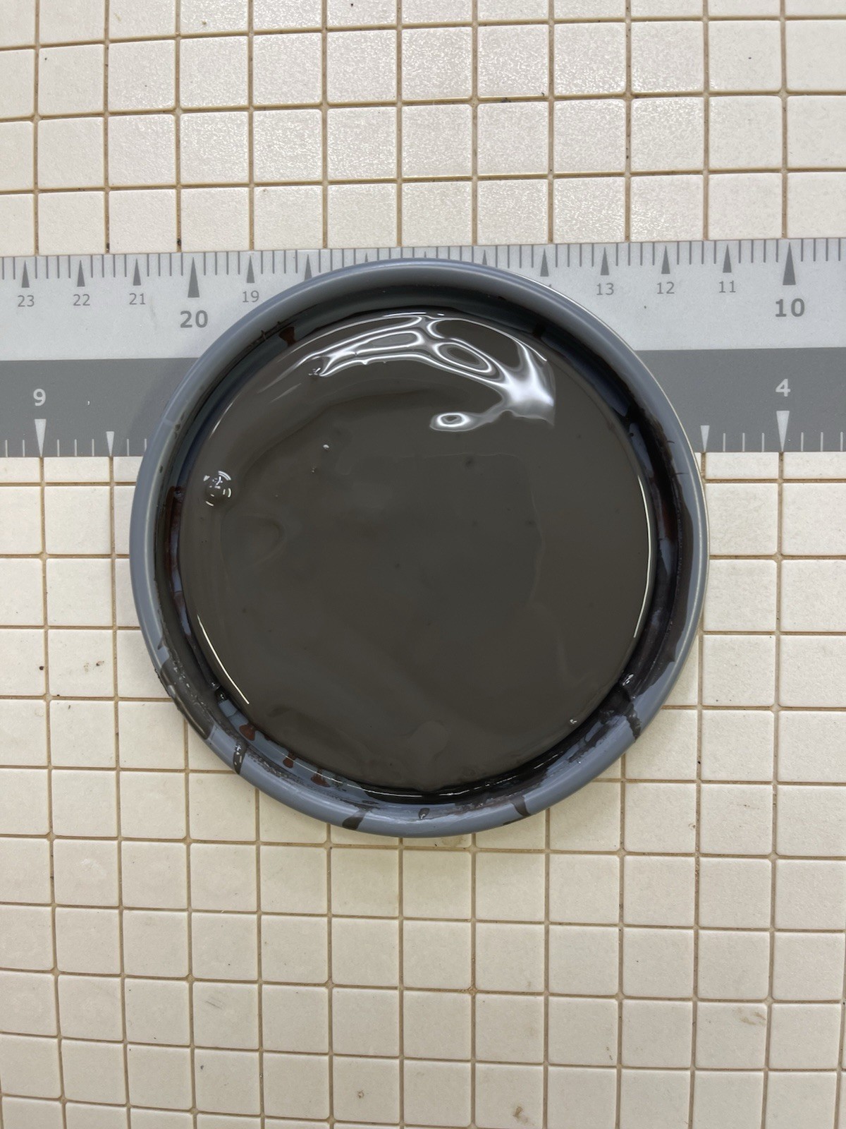 1 Qt Sherwin Williams Latitude/Custom Carbon Gray Exterior Satin Acrylic Paint