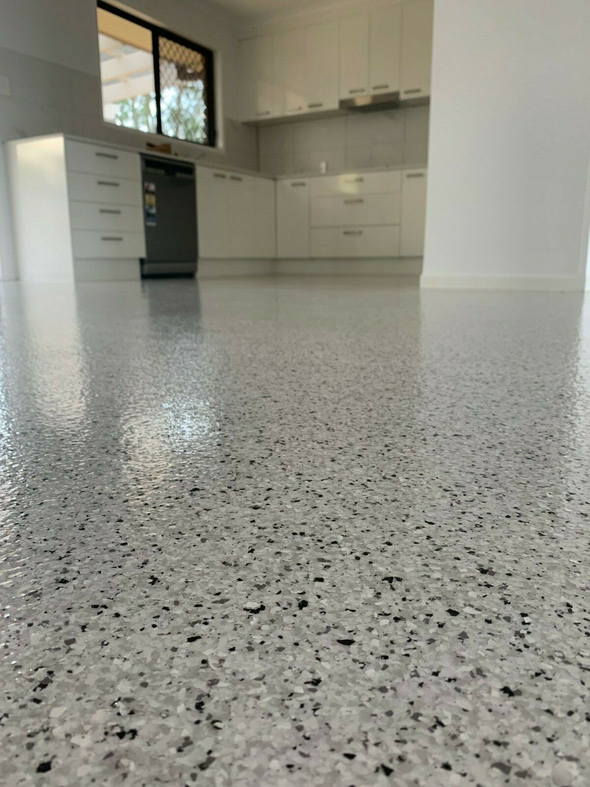 Bathroom Toilet Laundry Over Tile Epoxy Flake SlipRes EasyDIY Complete Kit 15sqm