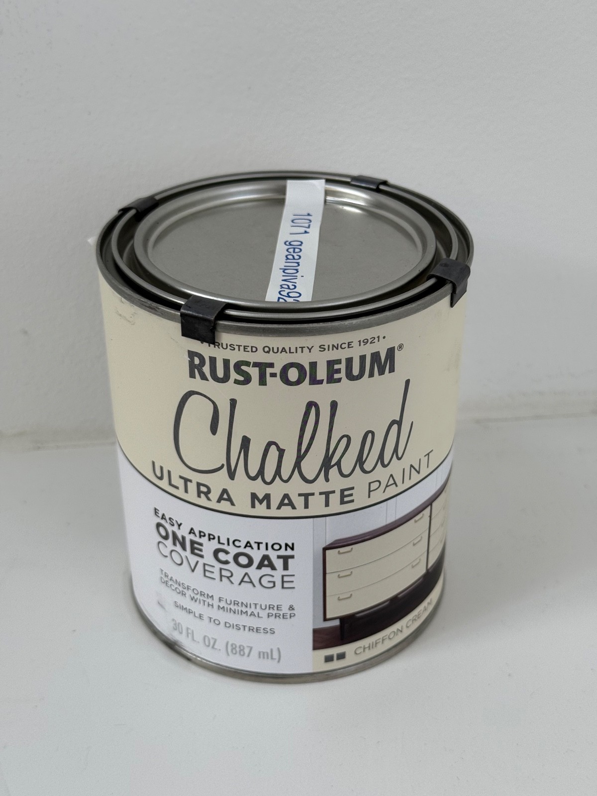 Rust-Oleum Chiffon Cream Chalked All-in-One Ultra Matte Paint -Brand New