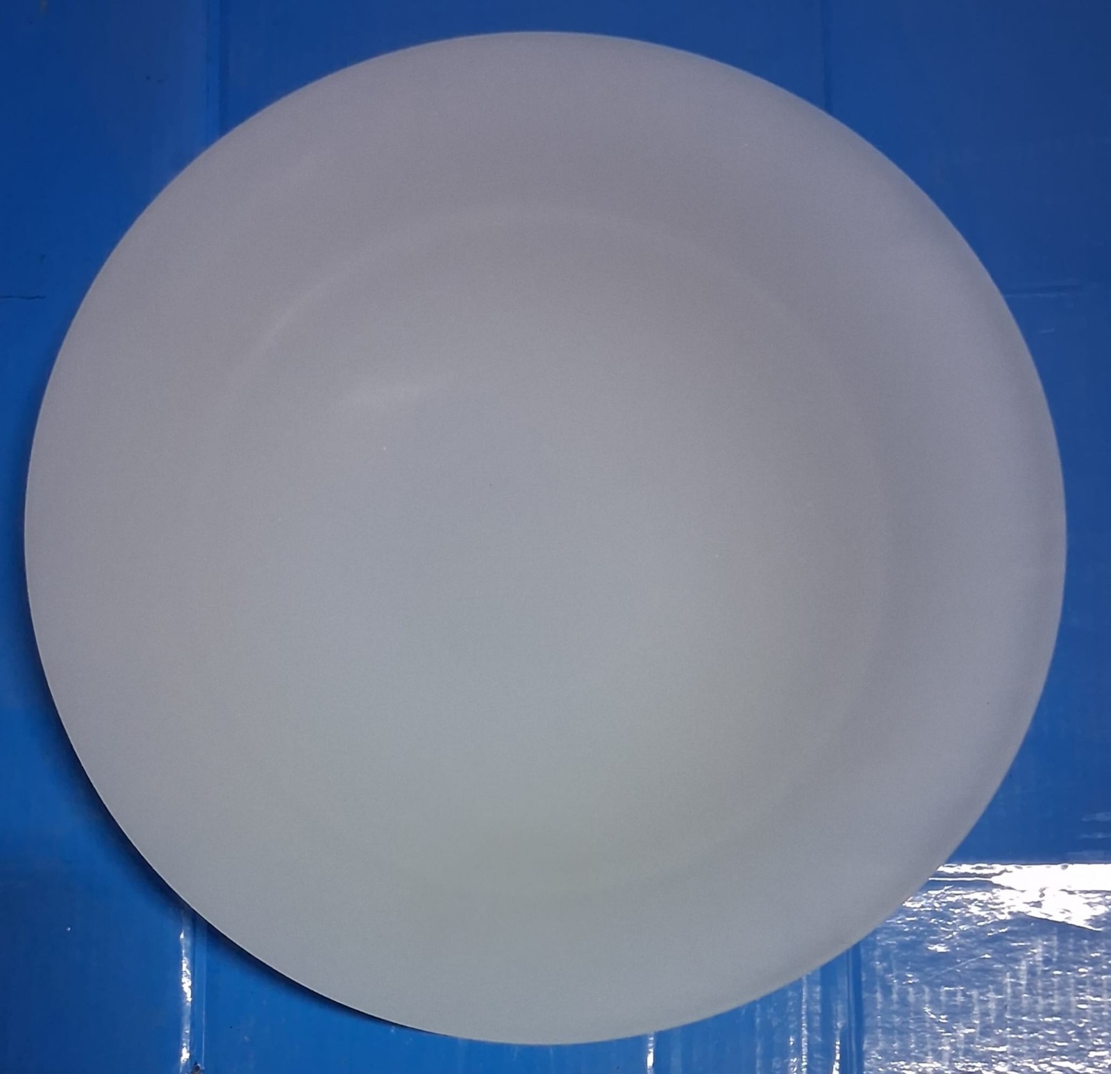 MATTE WHITE SATIN PLATE