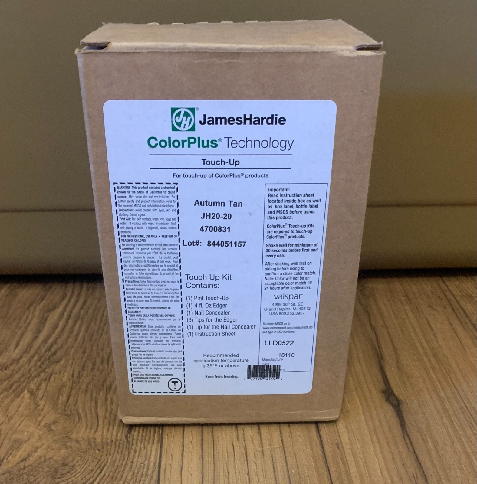 James Hardie ColorPlus Technology Touch-Up kit. Mansion Tan
