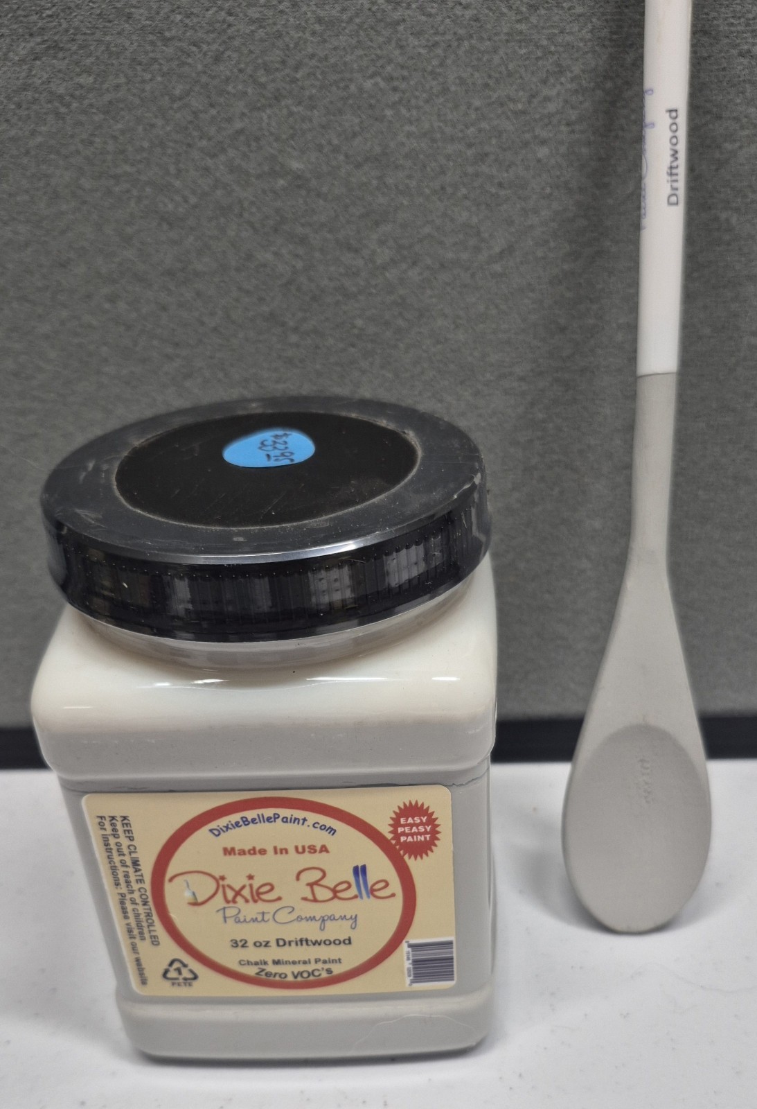 Dixie Belle Paint Chalk Mineral Paint 32oz “Driftwood” Color New Furniture