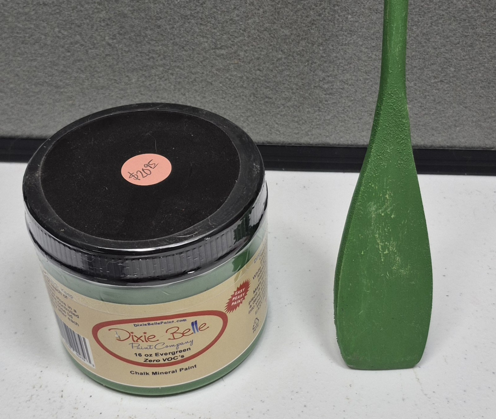Dixie Belle Paint Co Chalk Mineral Paint 16oz “Evergreen” Color New Furniture