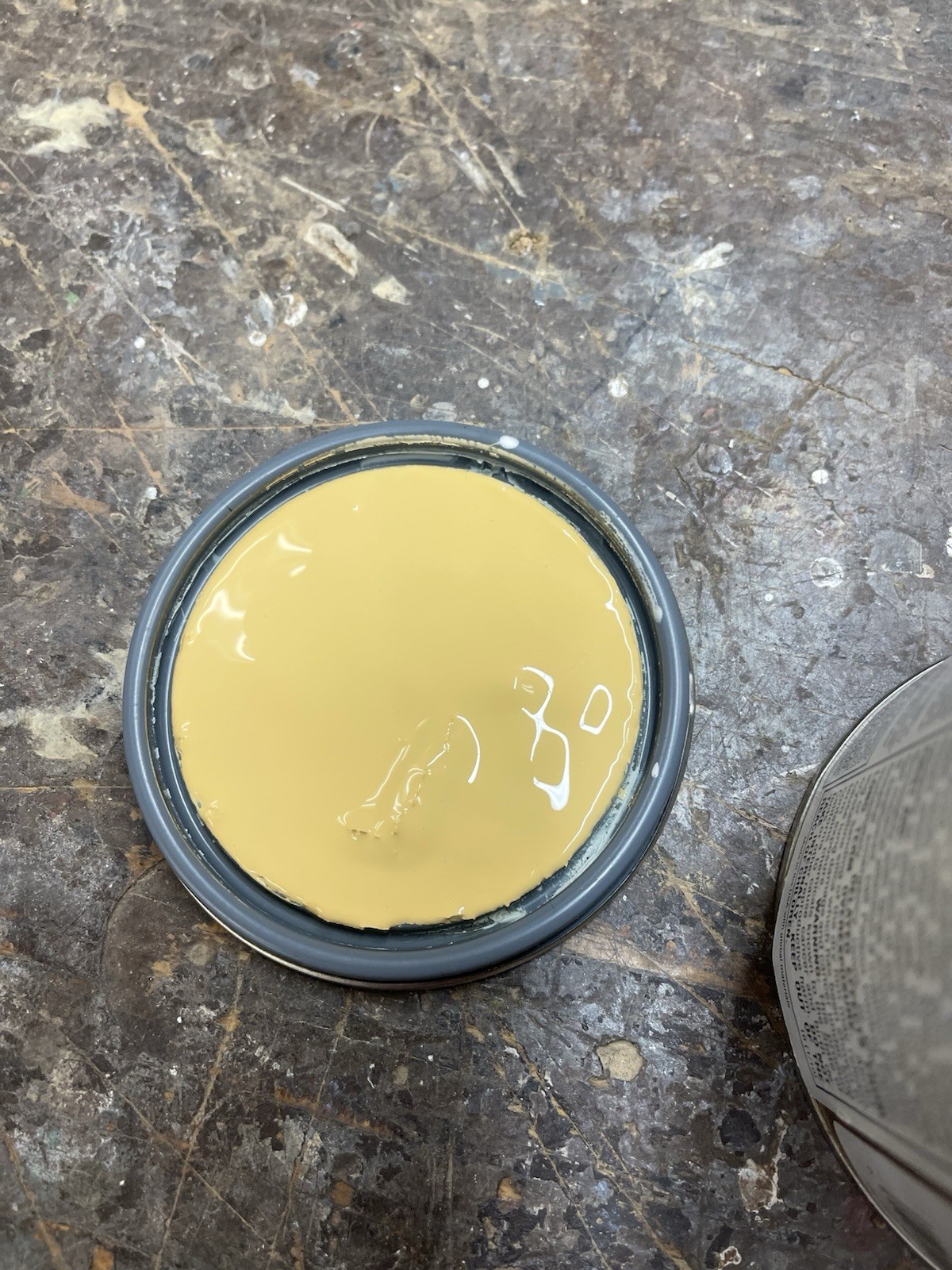 1 Quart Sherwin Williams Duration Interior Satin Paint Custom Gold/Damaged Label