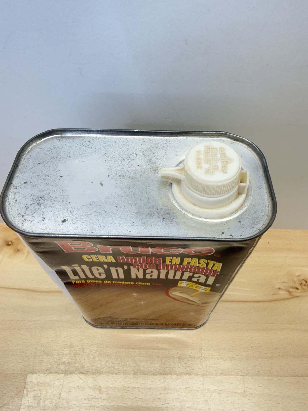 Bruce Lite ‘n’ Natural Liquid Paste Wax Cleaner Hardwood Floors 32 fl oz A