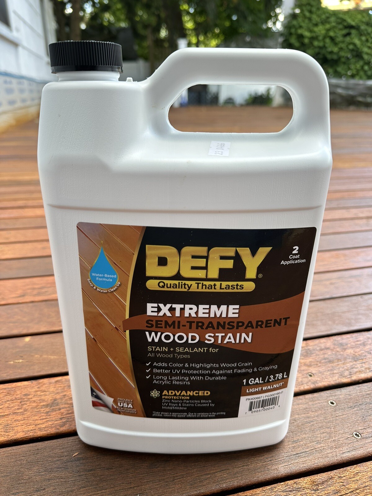 NEW Defy Extreme Semi-Transparent Wood Stain & Sealant Light Walnut 1-gallon