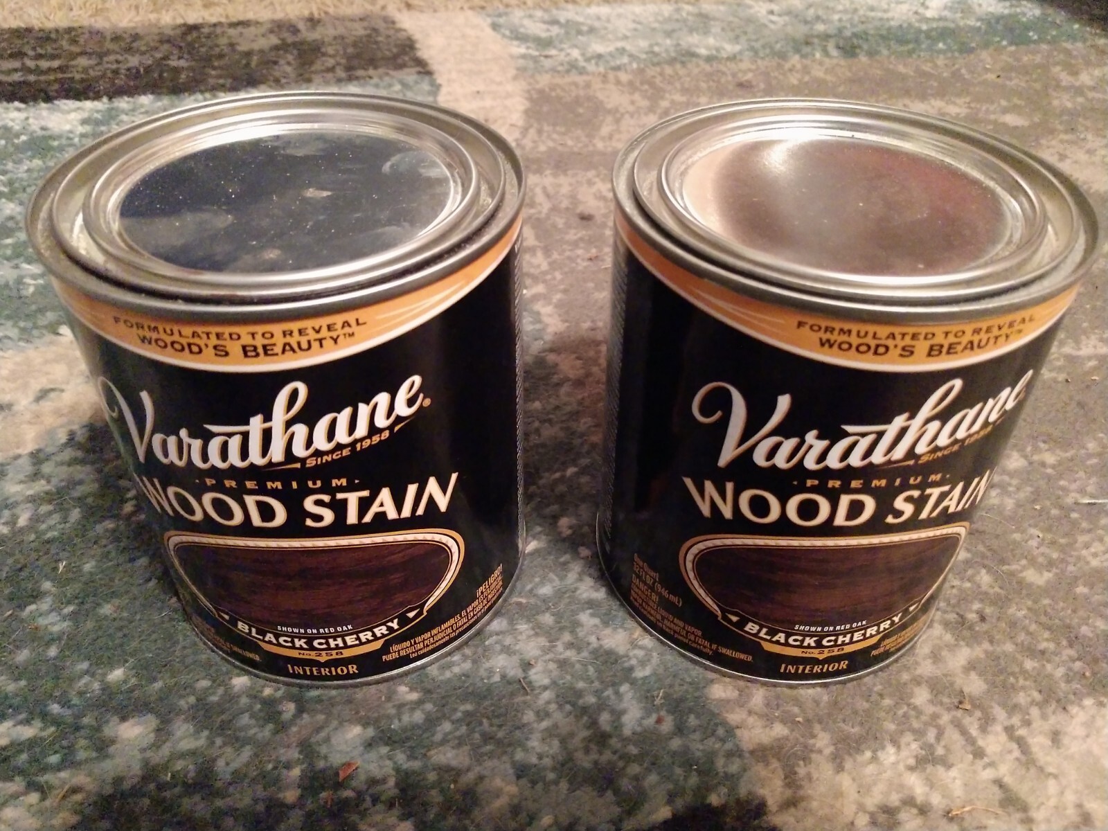 LOT OF 2 QUARTS OF INTERIOR PREMIUM VARATHANE WOOD STAIN BLACK CHERRY #258