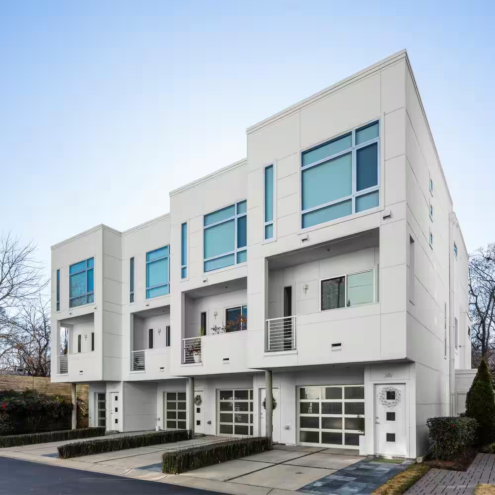 5 Gal. E600 White Satin Enamel Exterior Paint