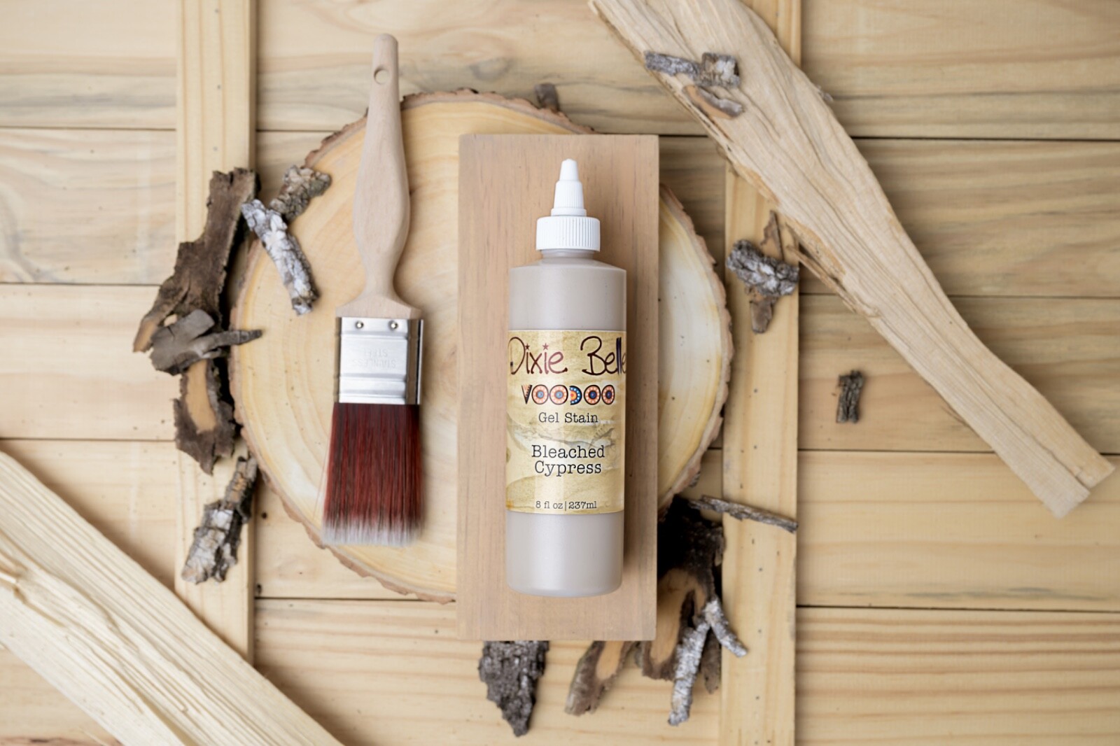 Dixie Belle Voodoo Gel Stain Water based, w/ Free blue sponge for application