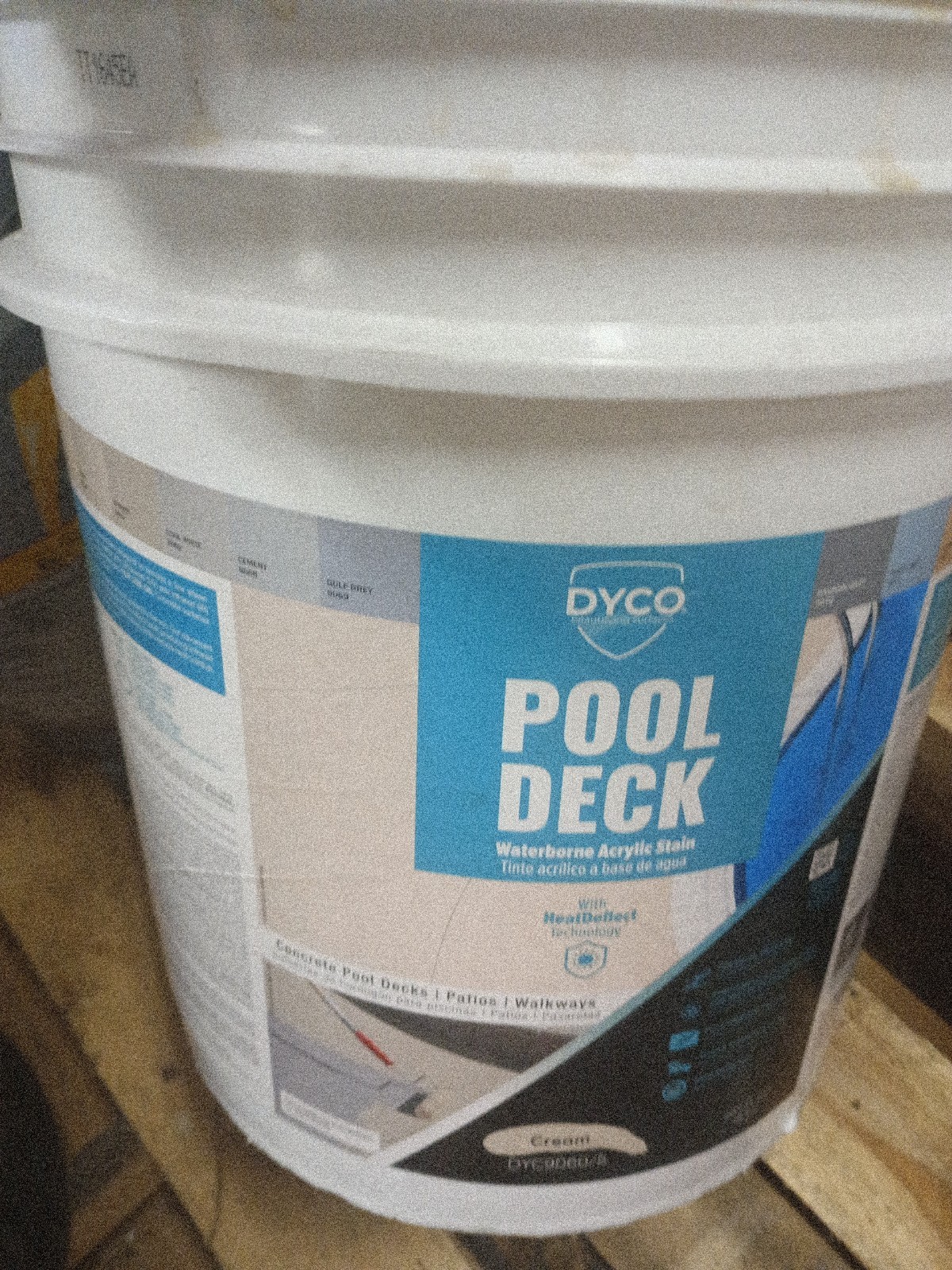 Pool Deck 5 Gal. 9060 Cream Low Sheen Waterborne Acrylic Stain