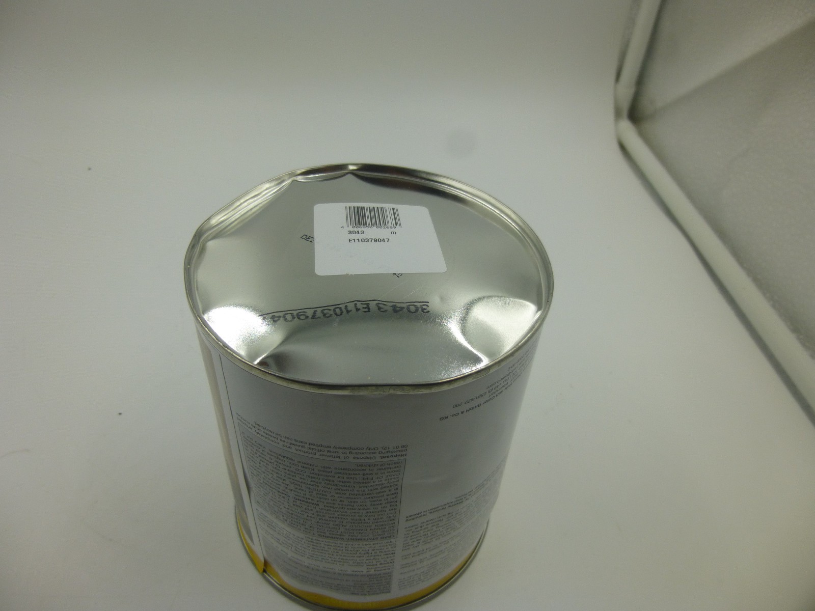 DENTED .75 LITER CAN OF OSMO 3043 CLEAR SATIN POLYX OIL HIGH SOLID INTERIOR