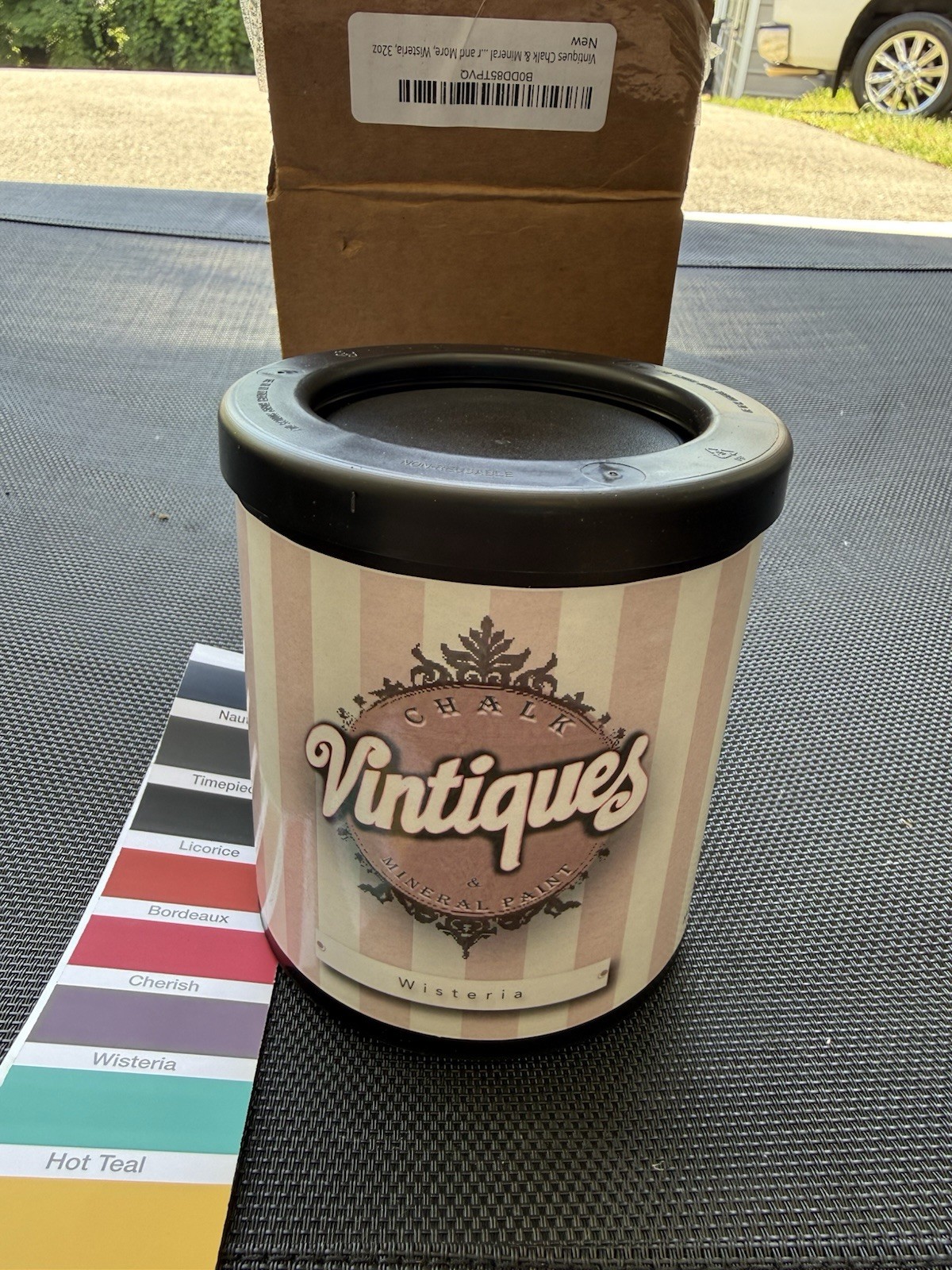🔥NEW – Vintiques Chalk and Mineral Paint 32oz – Wisteria