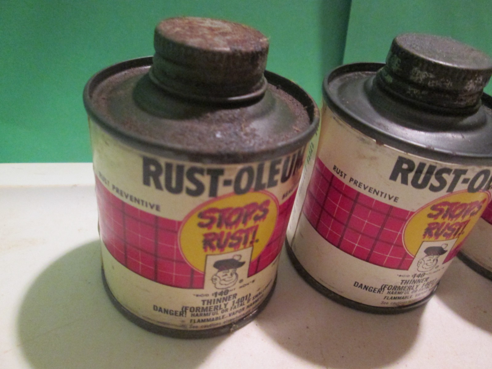 2 VTG 1963 Rust-oleum METAL TIN CAN PAPER LABEL SAMPLE CONE TOP 1401