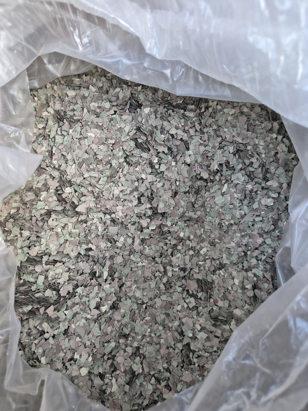 2 Lbs Decorative Color Flakes For Epoxy Floors. V. C. Lanai Gray Color