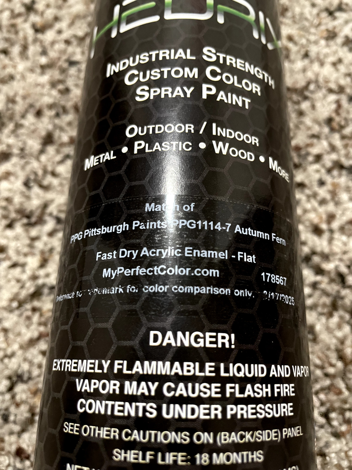 Hedrix Custom Spray Paint (Outdoor/Indoor) PPG1114-7 Autumn Fern
