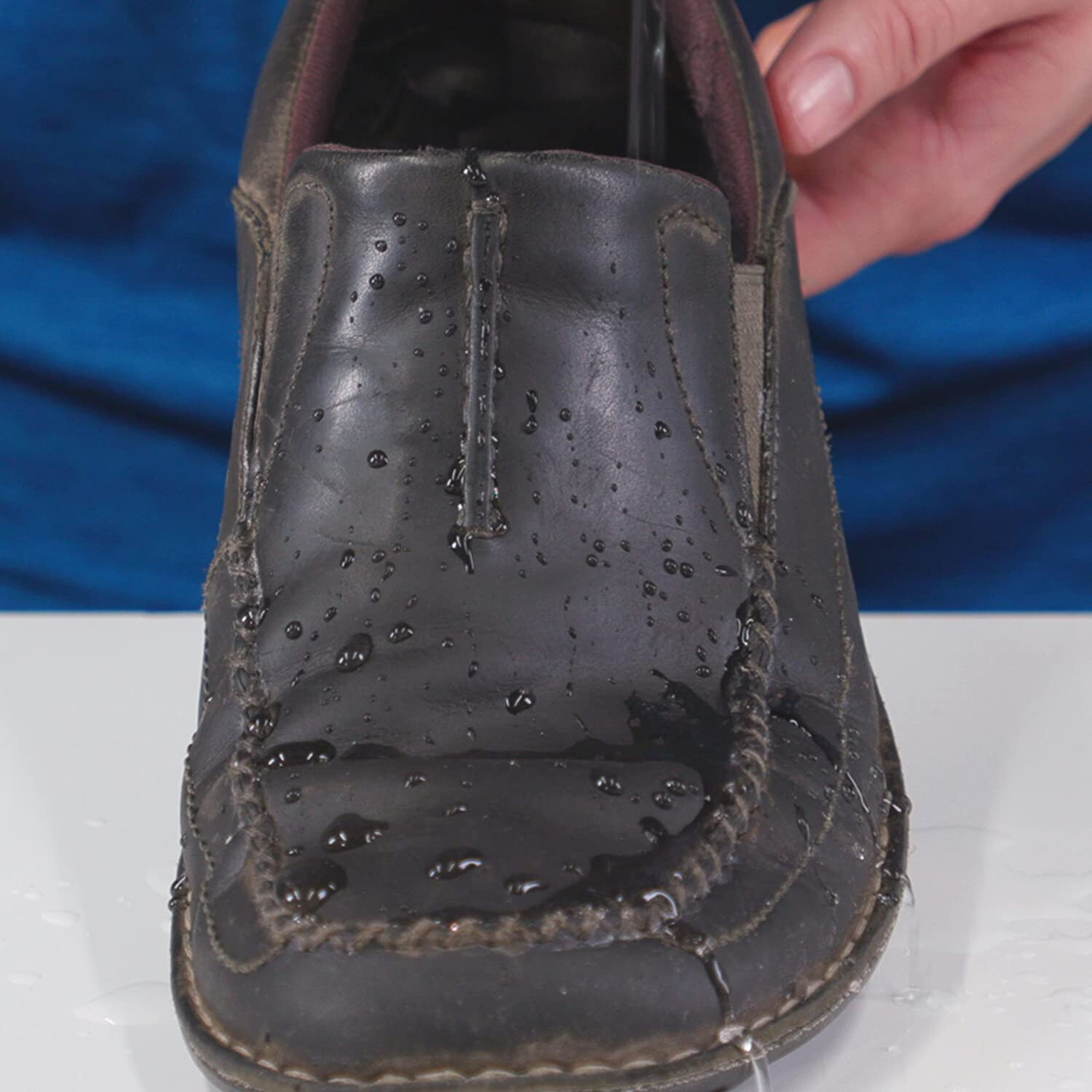 GEAR AID Revivex Leather Water Repellent for Shoes and Boots, 4 fl oz