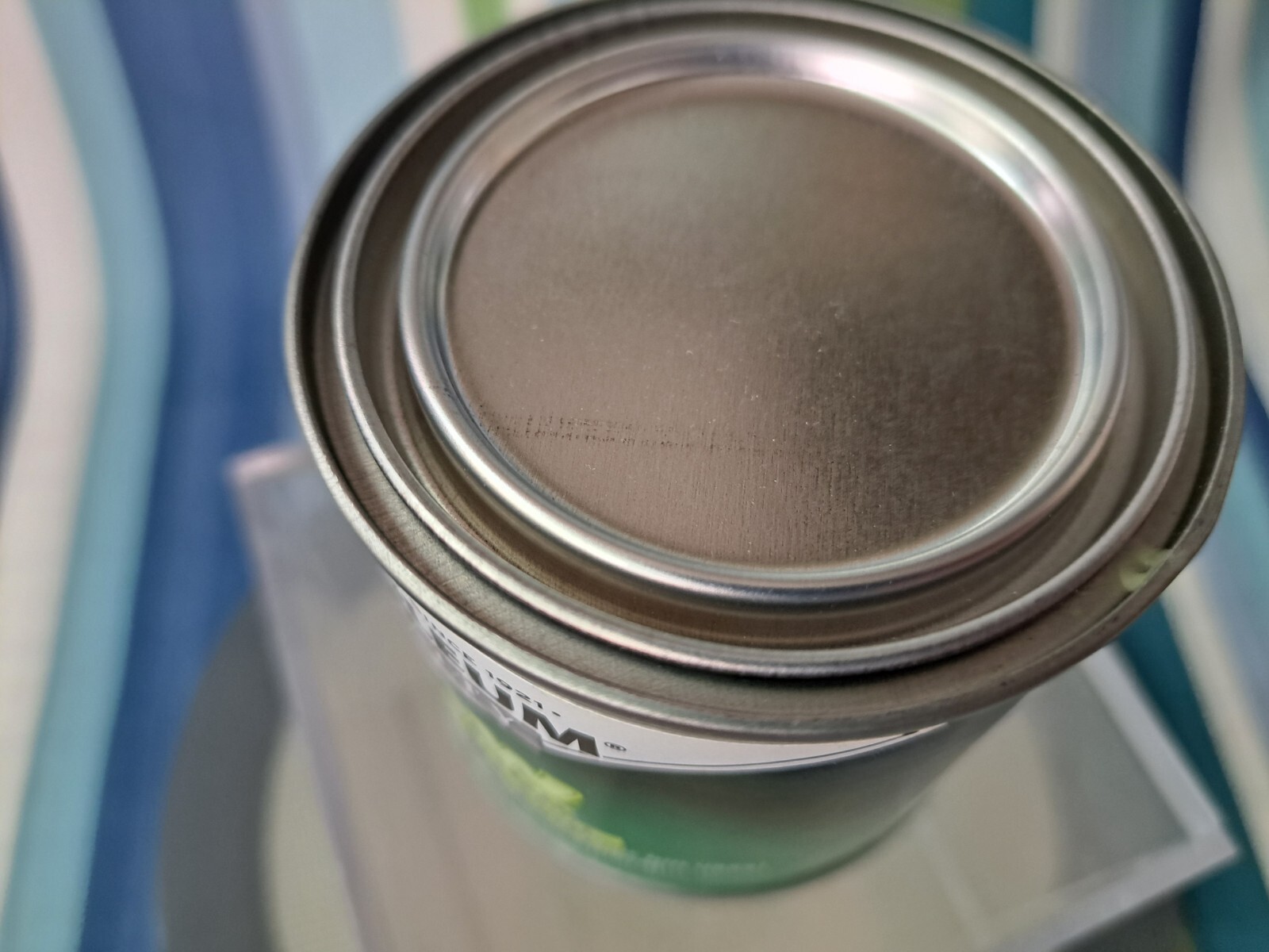 NOS 2004 RUST-OLEUM SPECIALTY GLOW IN THE DARK LUMINOUS LATEX PAINT CAN BIN09