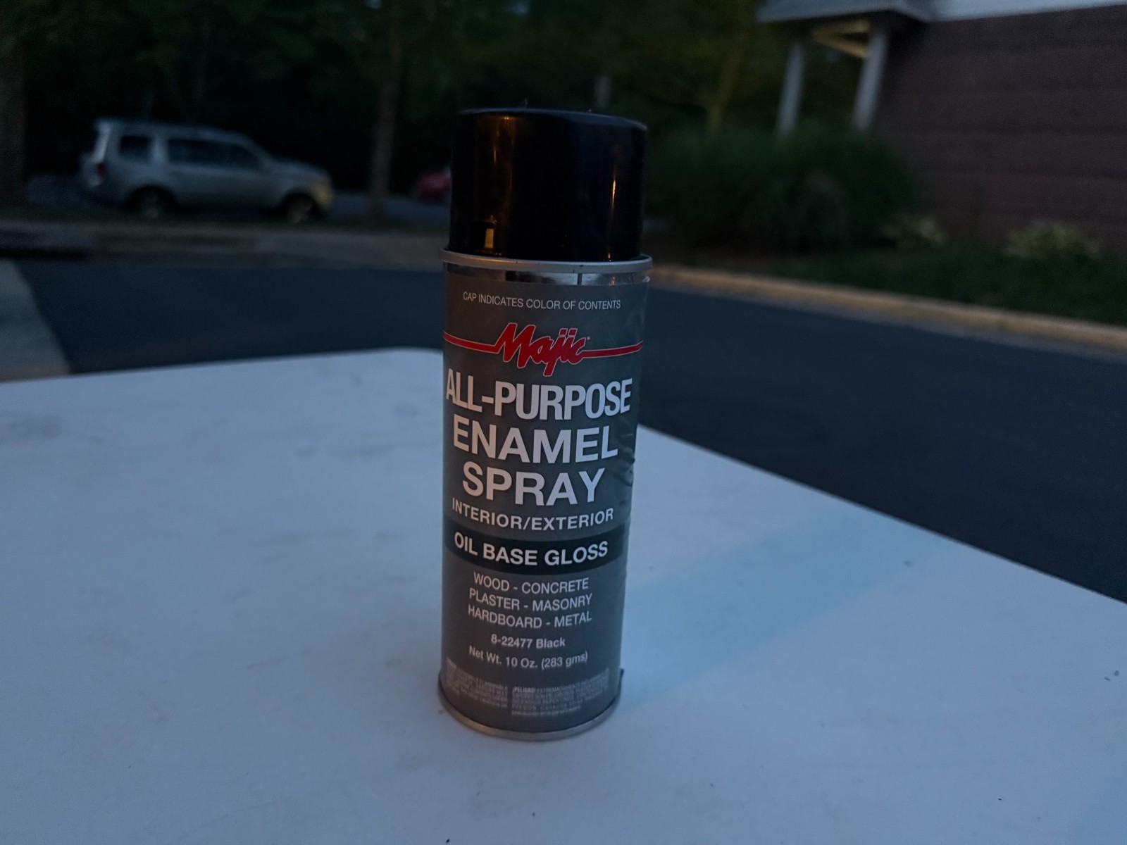 Majic All-Purpose Enamel Spray Paint – Black (Gloss) – 10 oz.
