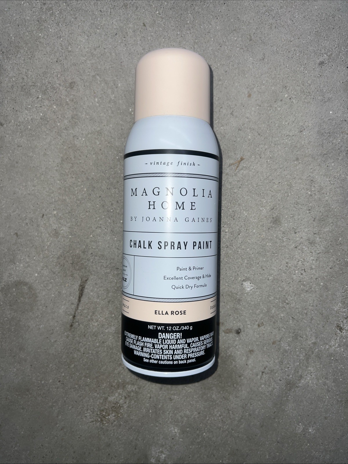 Magnolia Home by Joanna Gaines Chalk Paint. 12 oz. Color: Ella Rose NEW