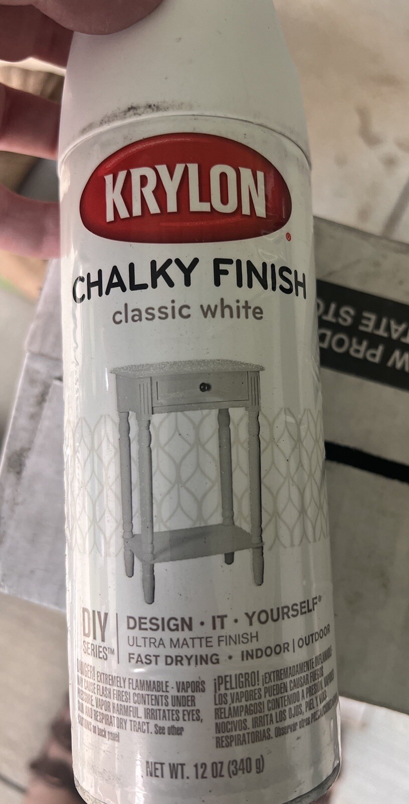 Case Of 6 Cans Krylon CHALKY FINISH 12 Oz. Ultra Matte Chalk Classic White