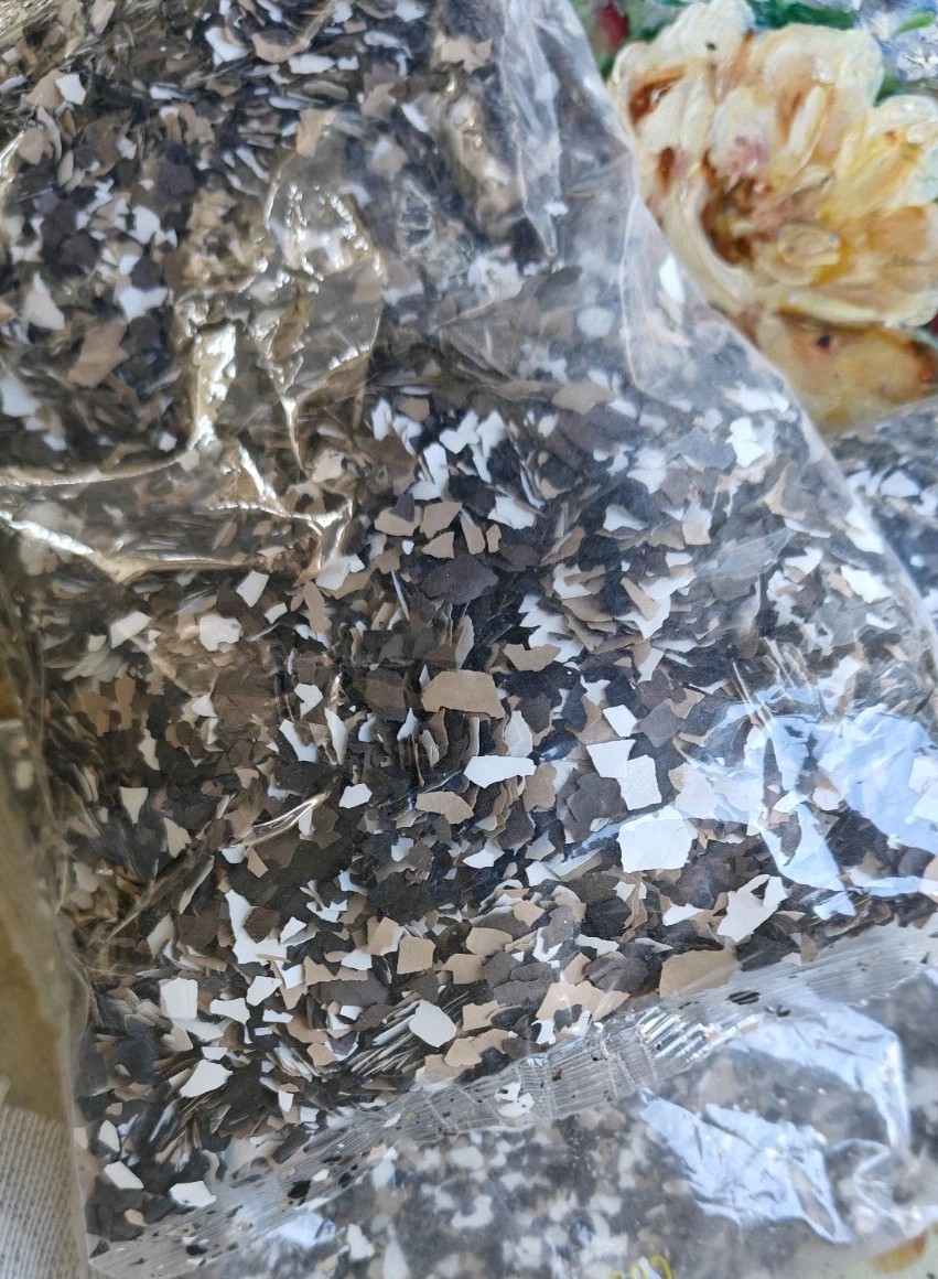 2 Rust-Oleum Color Epoxy Floor Flakes Chips Garage Floor Brown Tan Bag From Kit