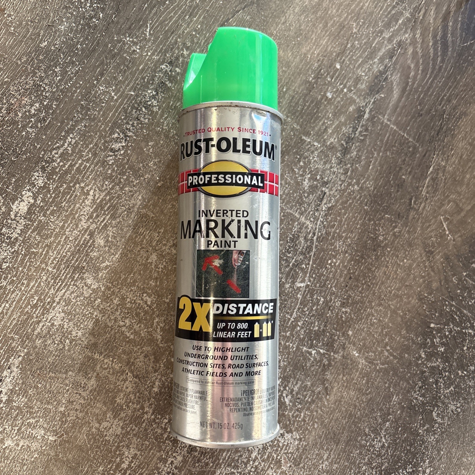 Rust Oleum Professional Inverted Marking Spray Paint 15 Oz Fluorescent Green