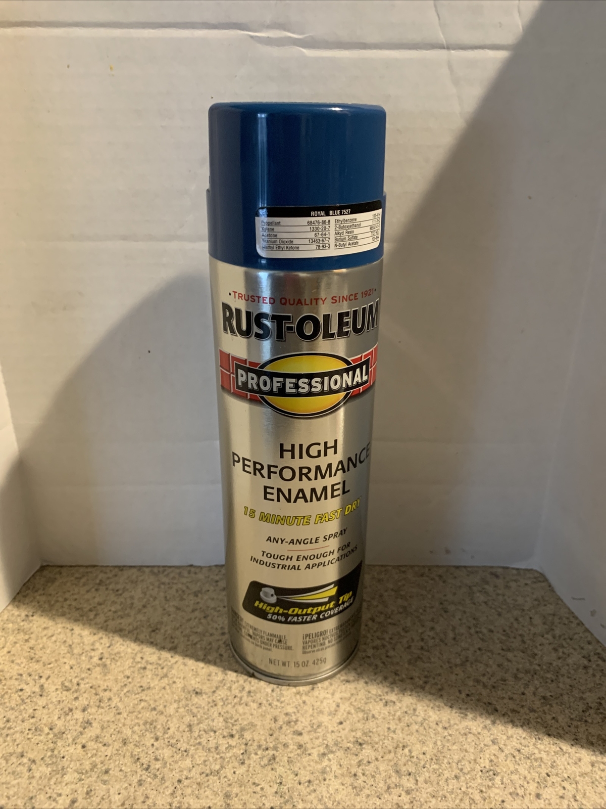 Rust-Oleum 7527838 Professional High Performance Enamel Spray Paint, 15 oz, R…